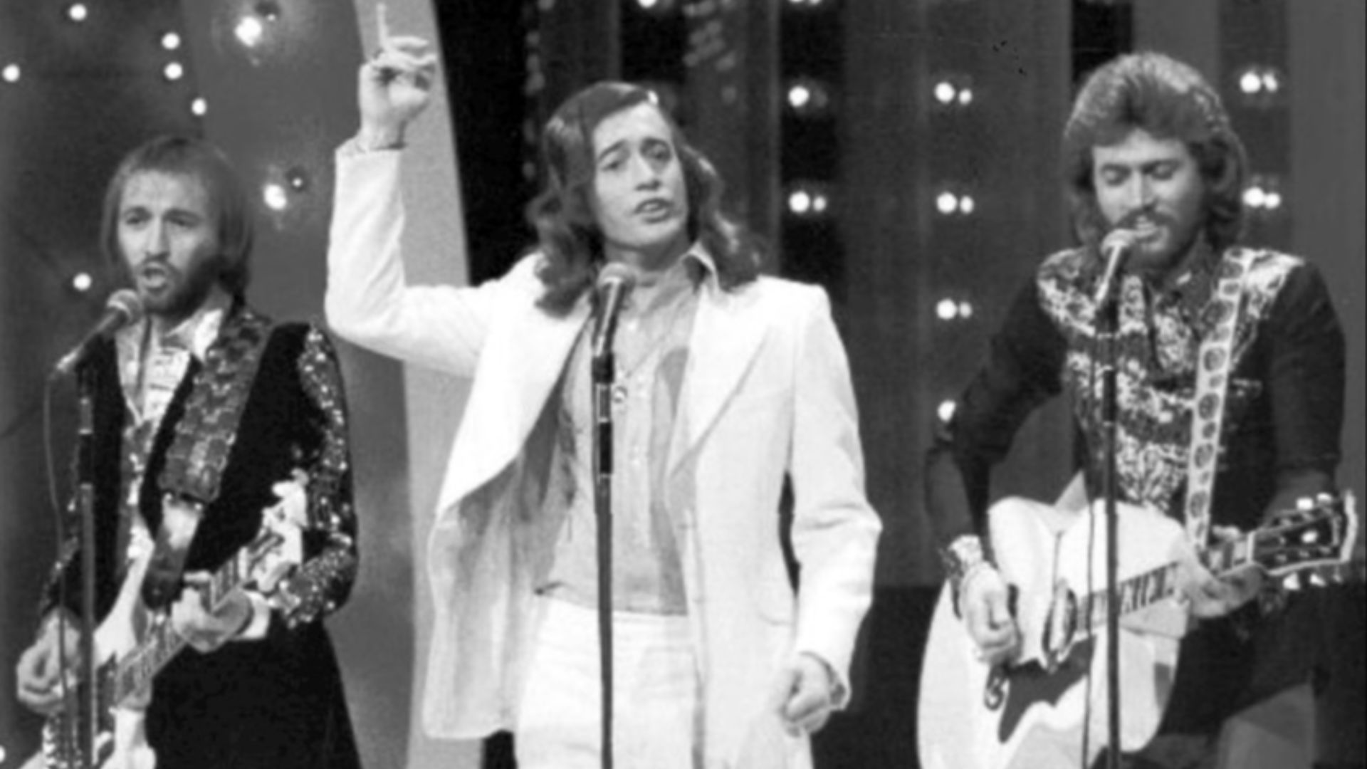 File:Bee Gees Midnight Special 1973.jpg