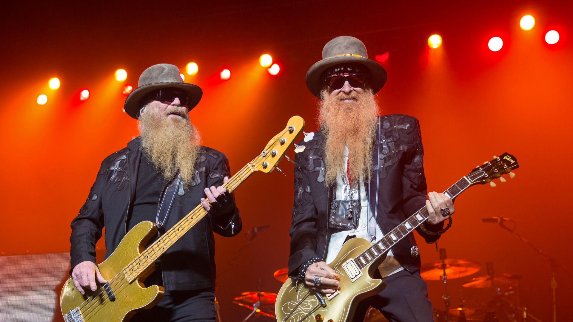 File:ZZ Top performing in San Antonio, Texas 2015.jpg