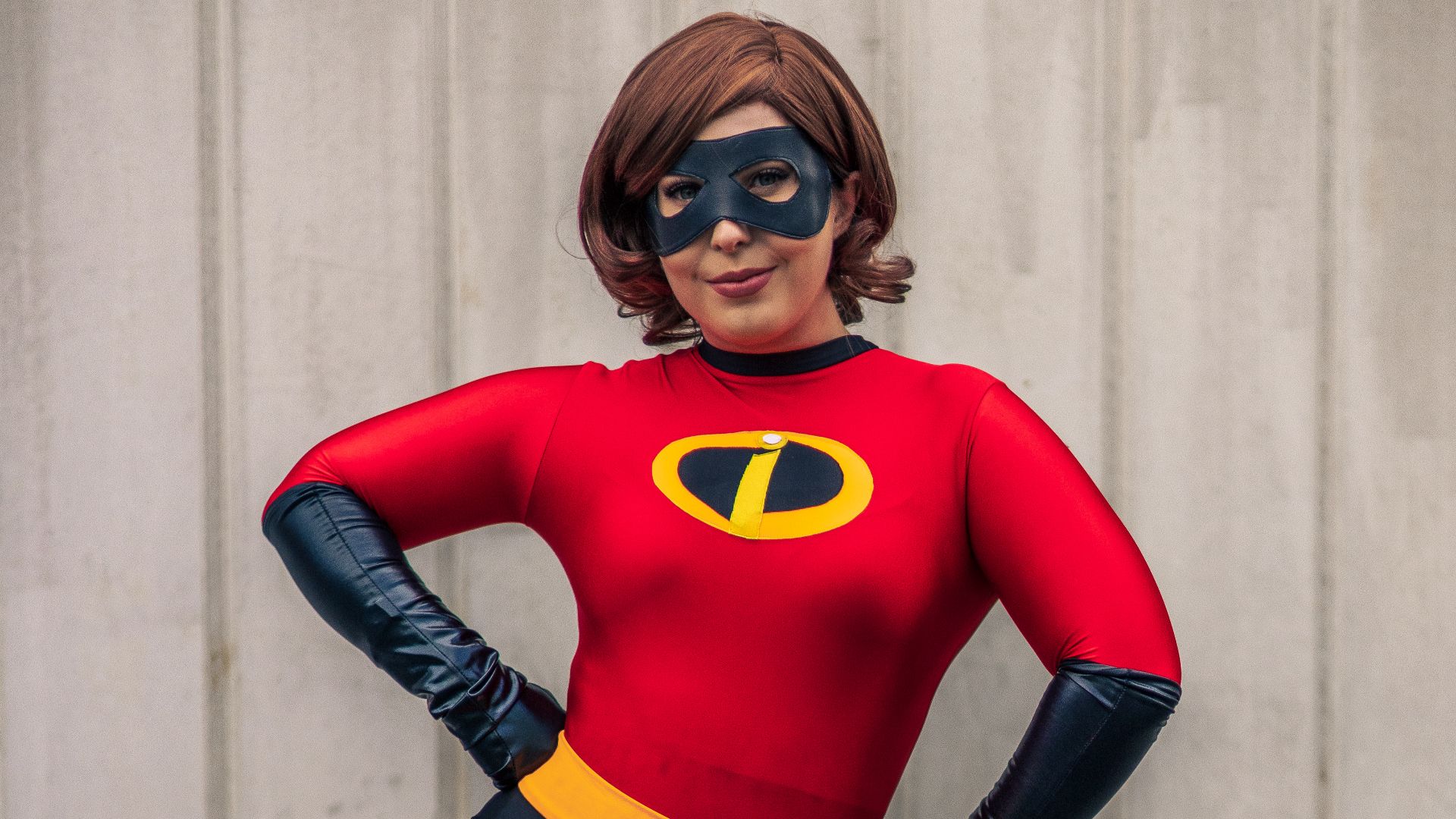 File:Supanova 2022 Cosplay The Incredibles Elastigirl 2.jpg