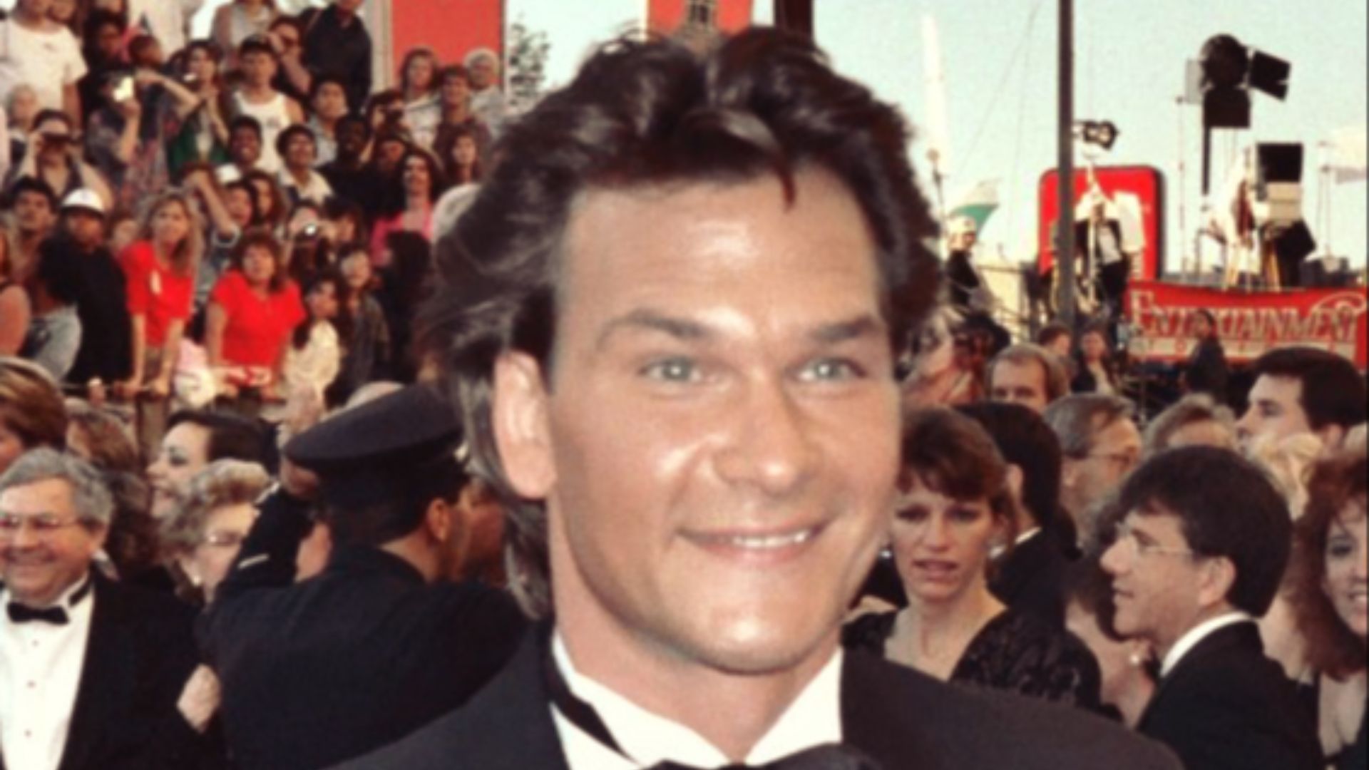 File:Patrick Swayze 1989.jpg
