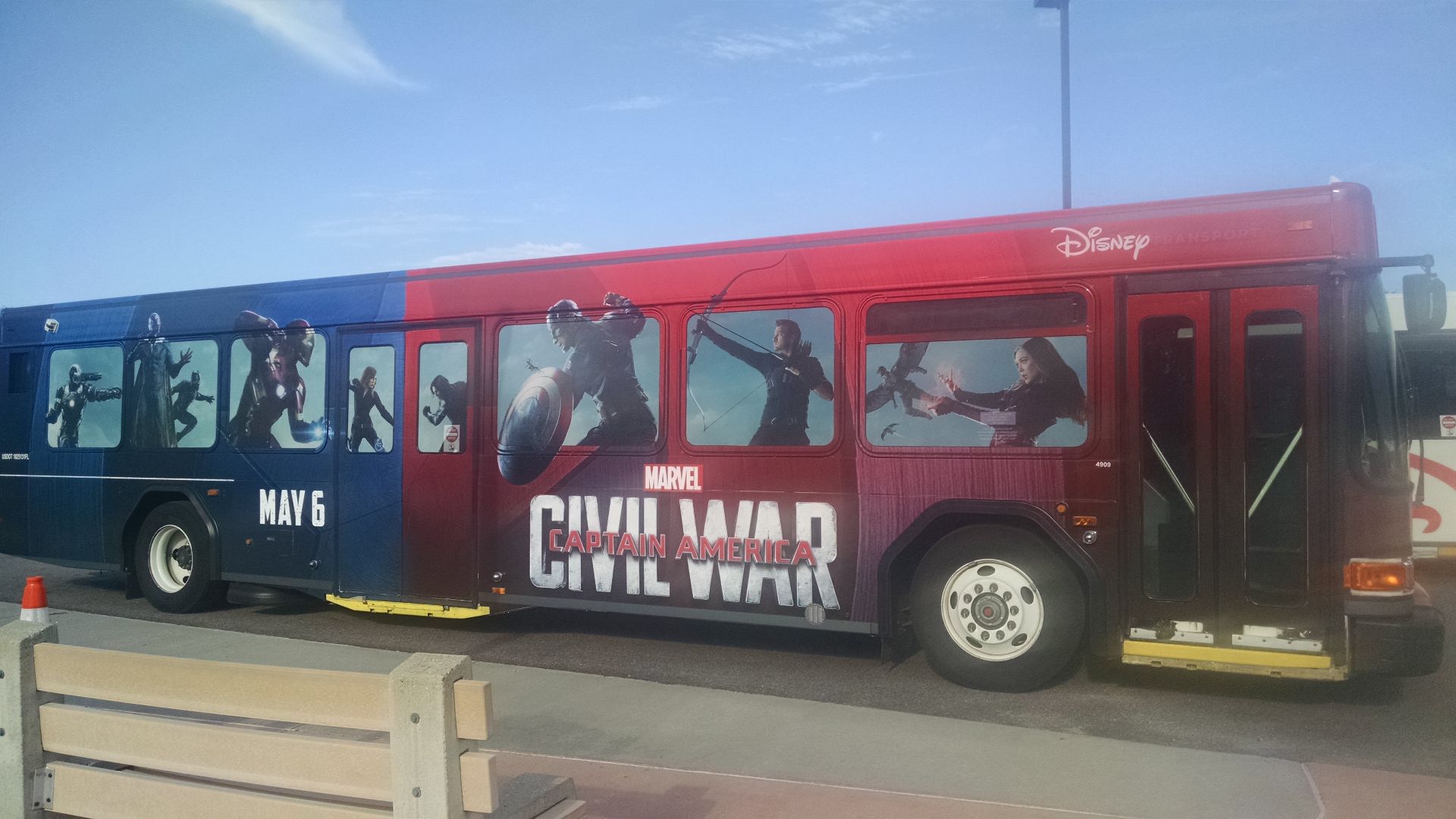 File:Captain America Civil War Bus at DHS (27462030650).jpg