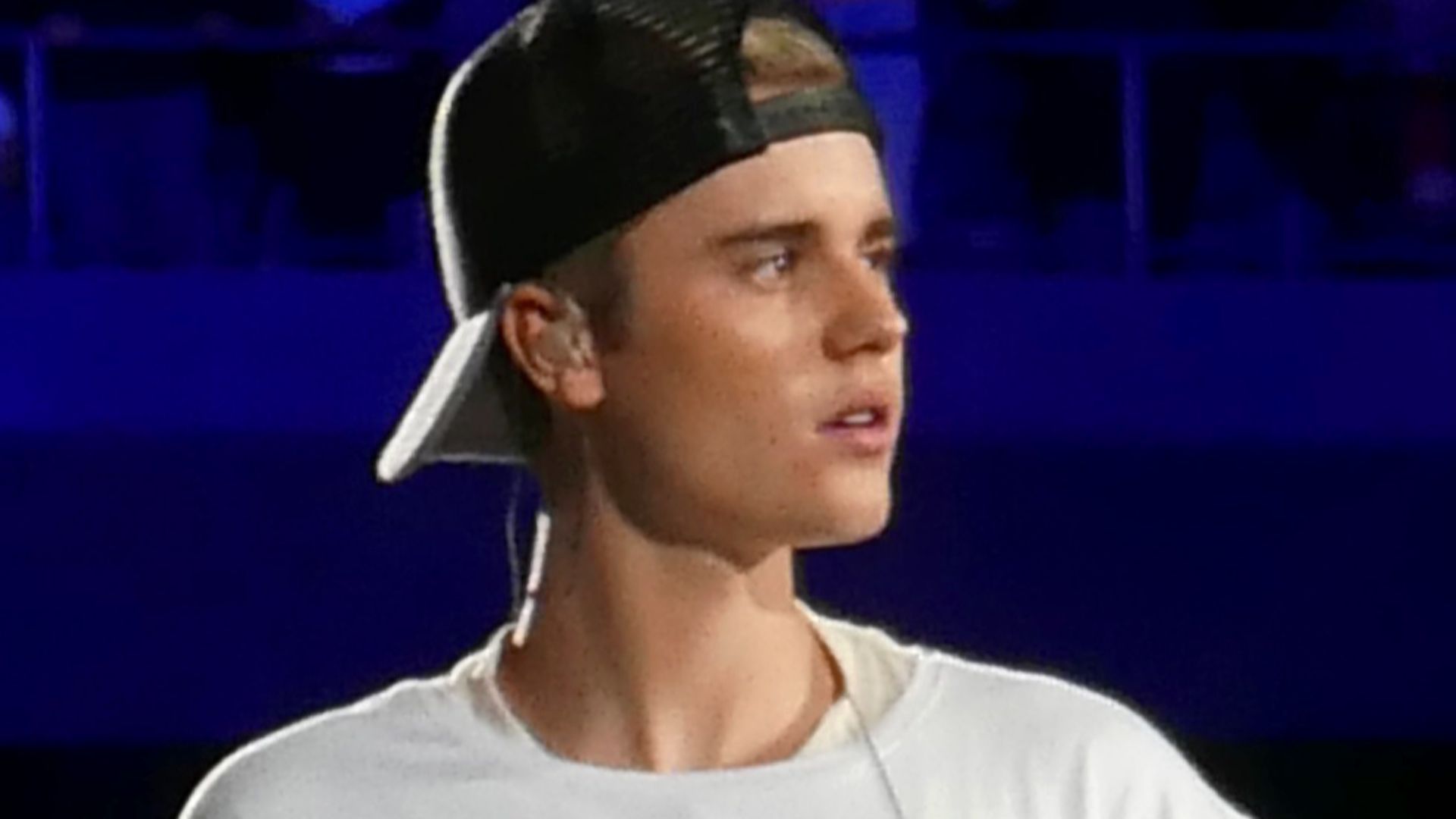 File:Justin Bieber in 2015.jpg