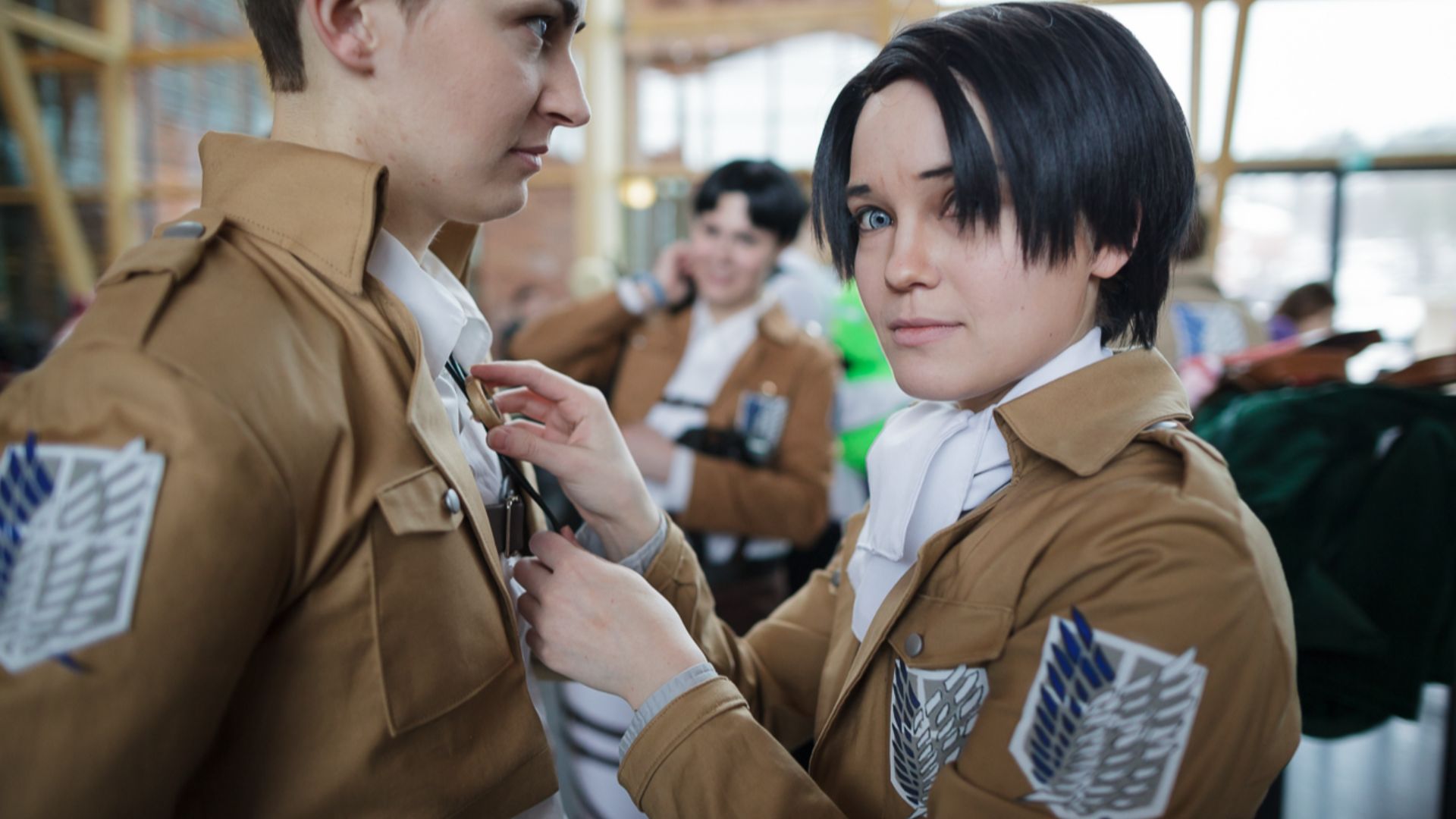 File:Cosplay of Erwin Smith and Levi Ackerman from Attack on Titan at Yukicon 2014 - clogz (20140215-IMG 4024).jpg
