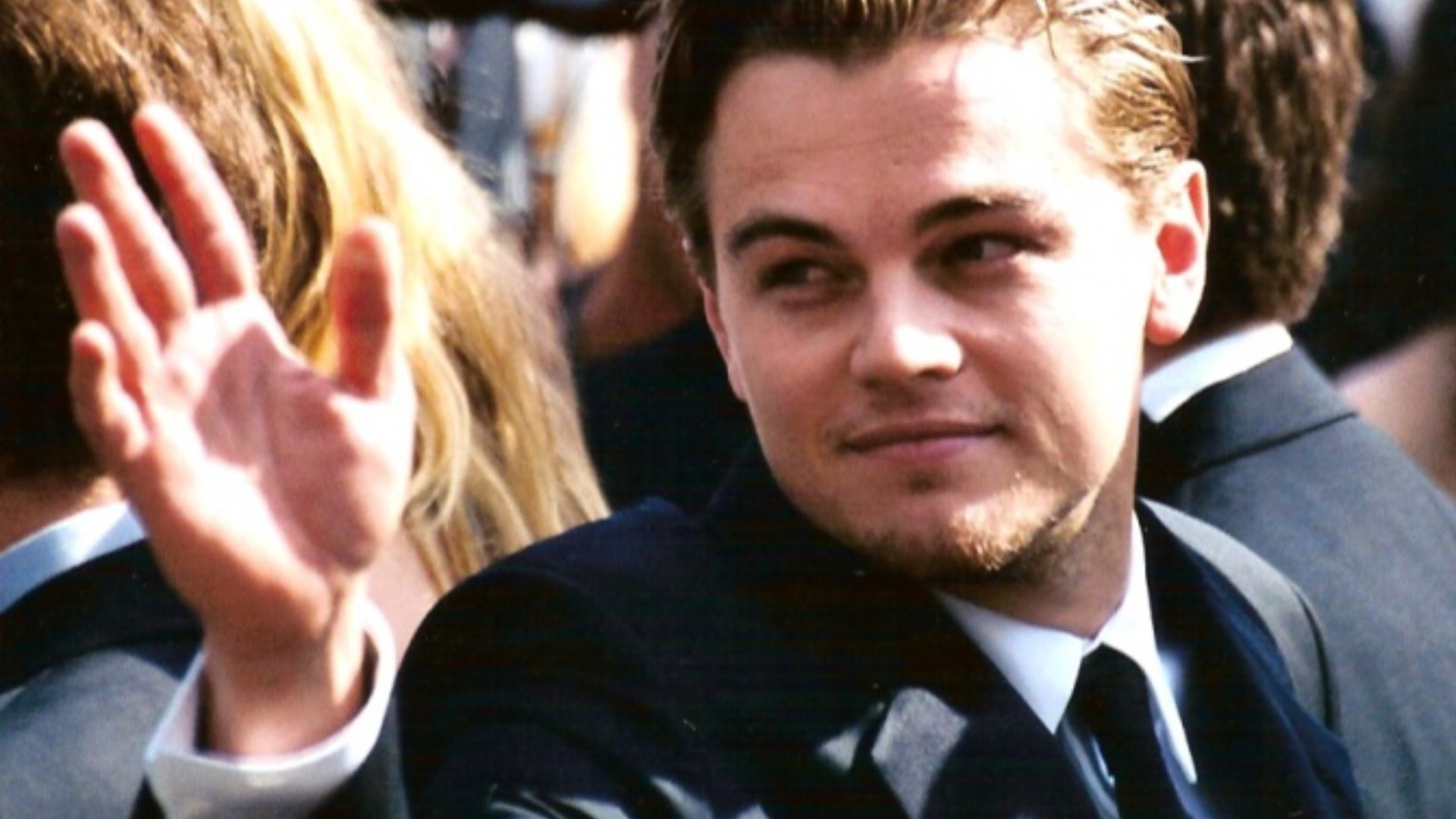 File:Leonardo DiCaprio 2002.jpg
