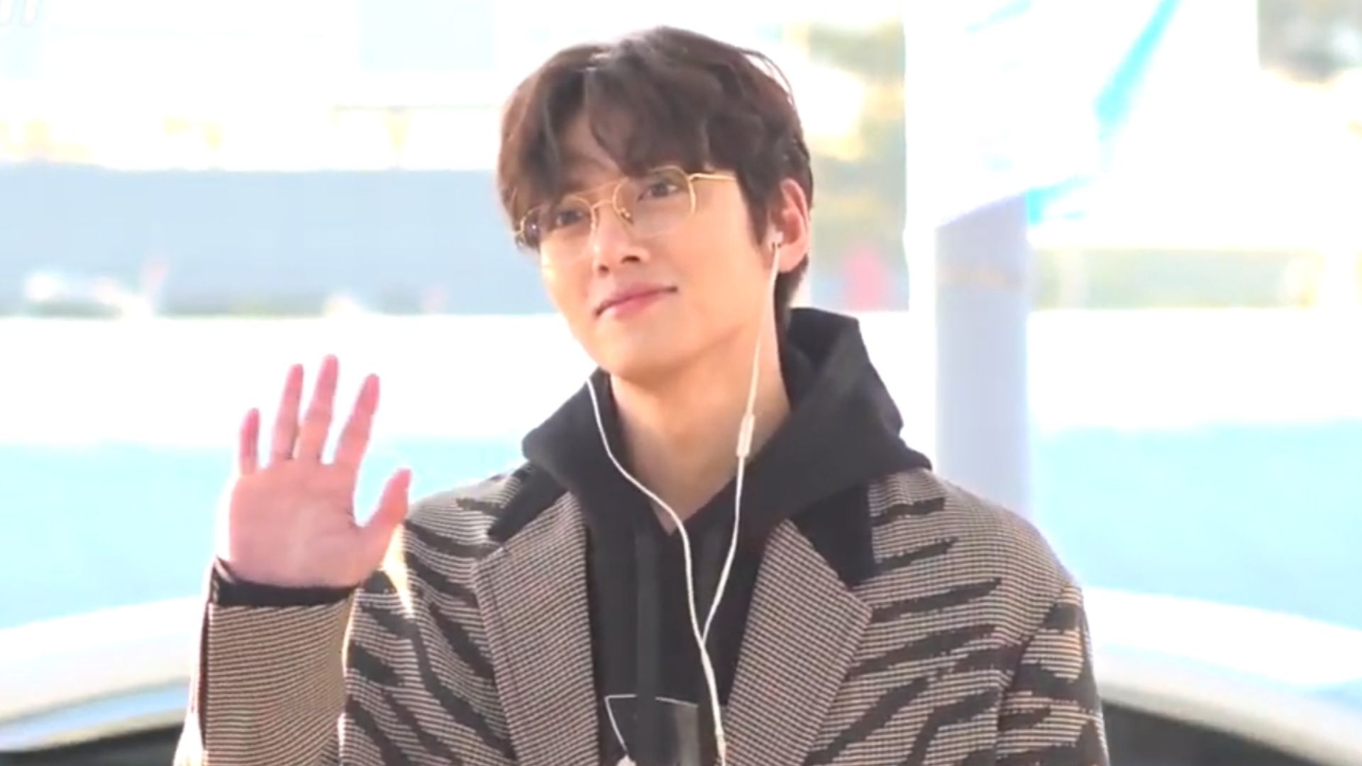 File:20191125 지창욱.jpg