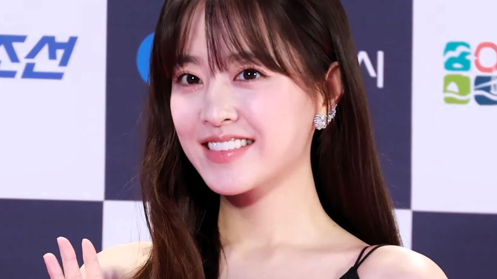 File:20240719 Park Bo-young 3rd Blue Dragon Series Awards.jpg