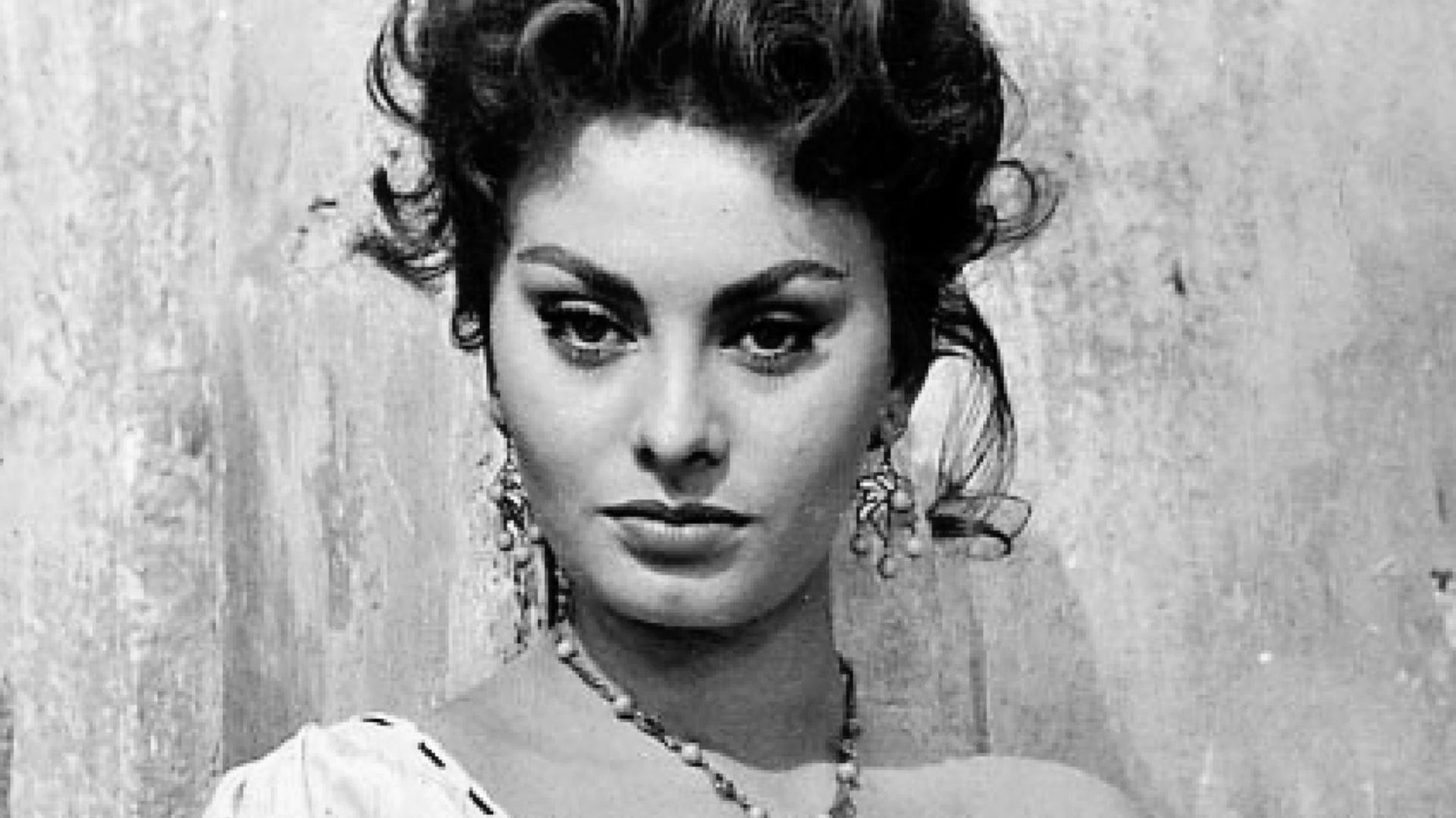 File:Sophia Loren - 1955.JPG
