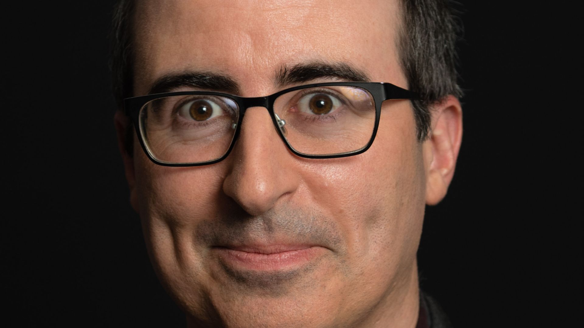 File:John Oliver November 2016.jpg