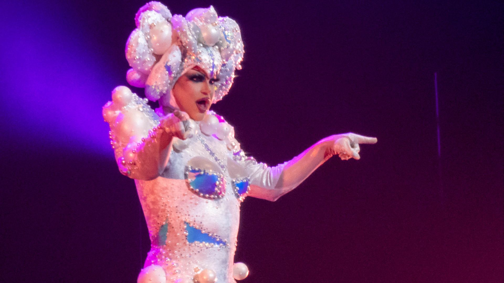 File:Shannel during RuPaul's Drag Race All Stars LIVE, Caesars Windsor, 2024-09-15 13.jpg