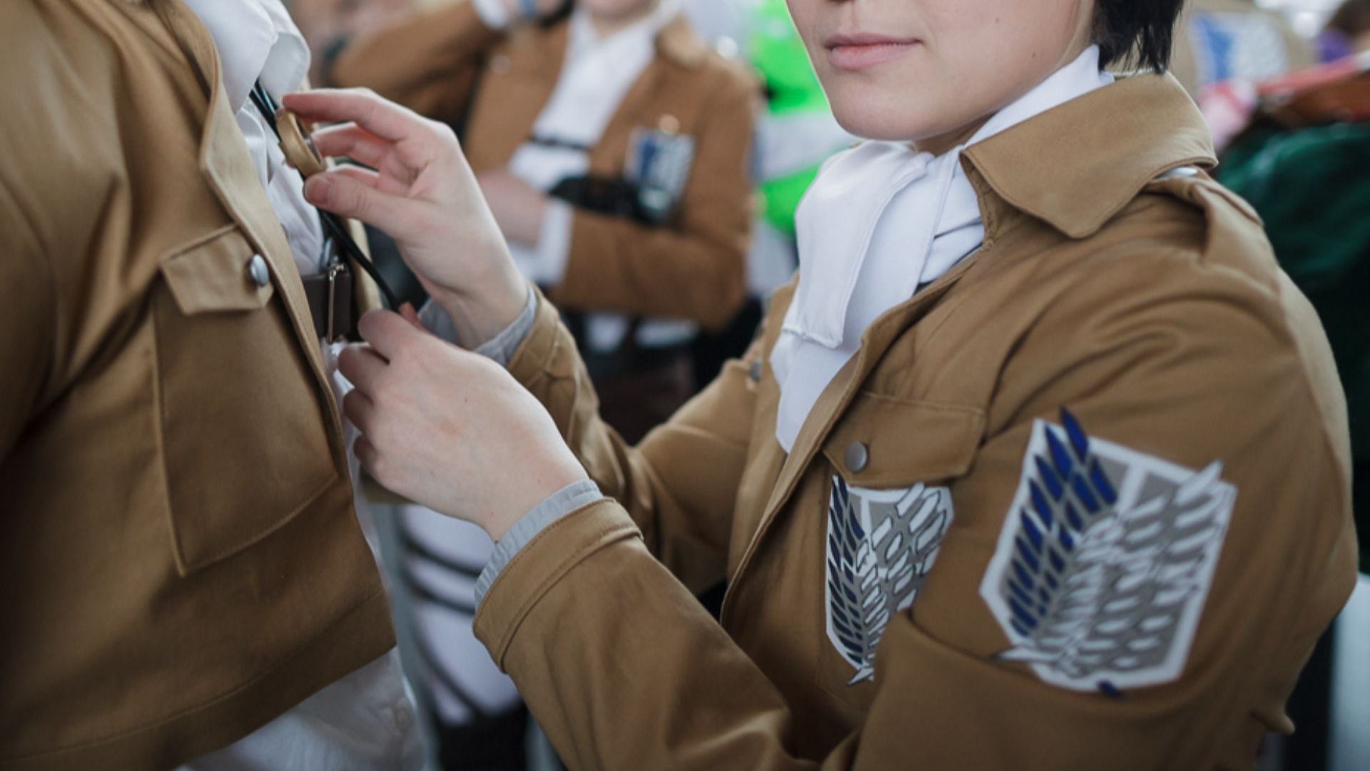 File:Cosplay of Erwin Smith and Levi Ackerman from Attack on Titan at Yukicon 2014 - clogz (20140215-IMG 4024).jpg