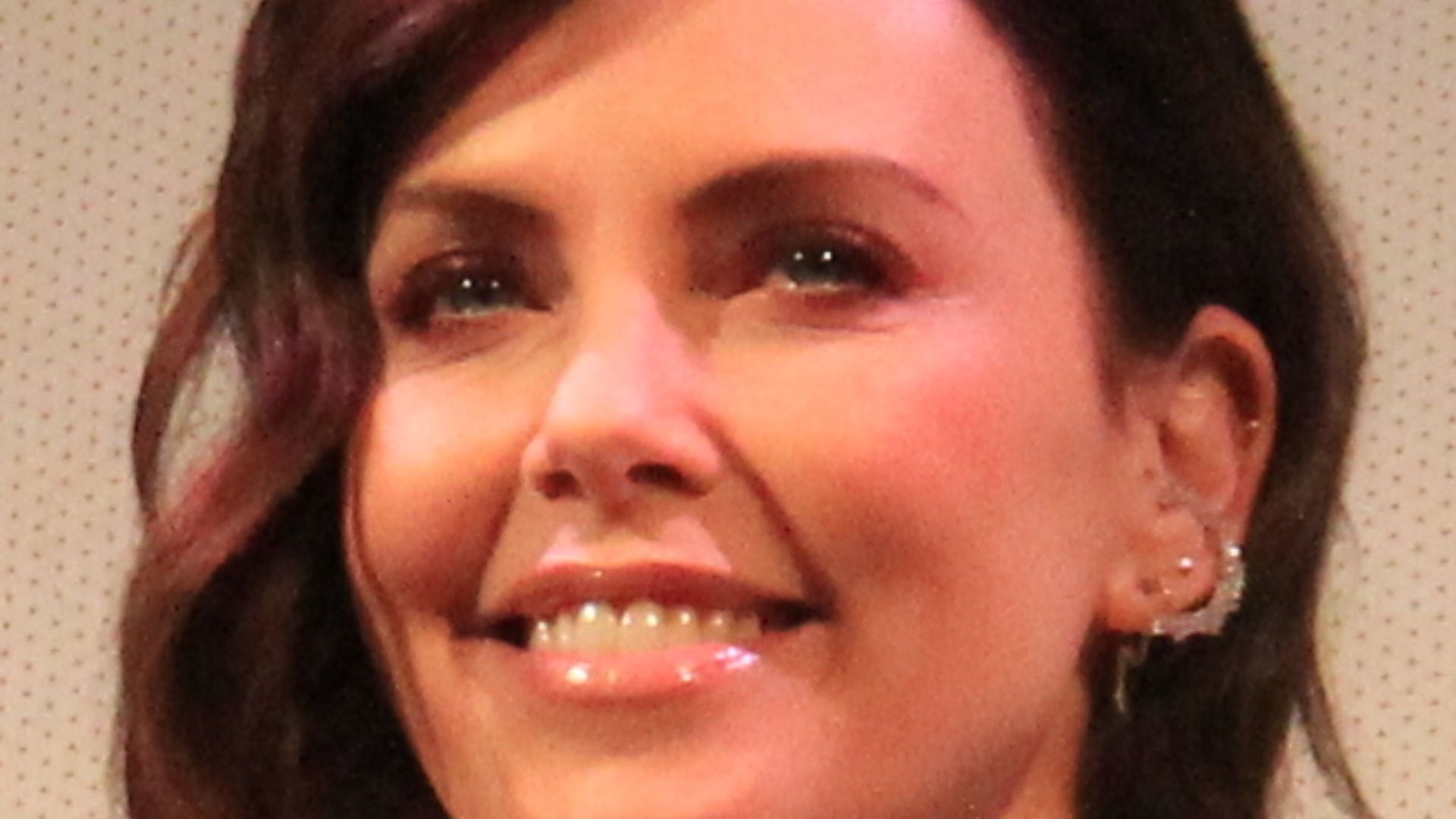 File:Charlize Theron (2019) (cropped).jpg