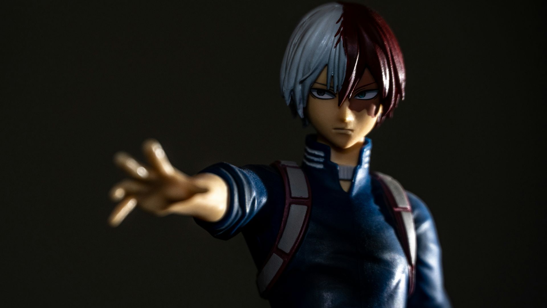 blue haired male anime character