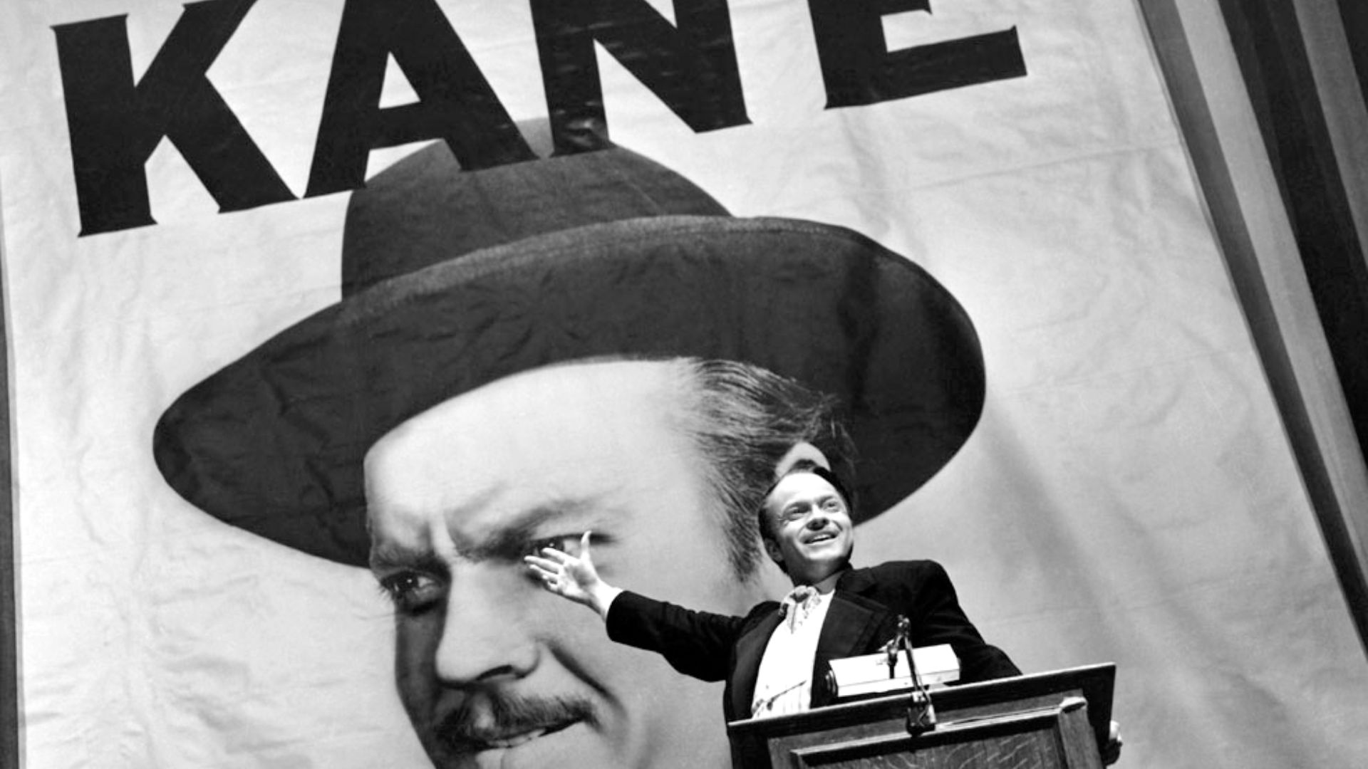 File:Citizen-Kane-Welles-Podium.jpg