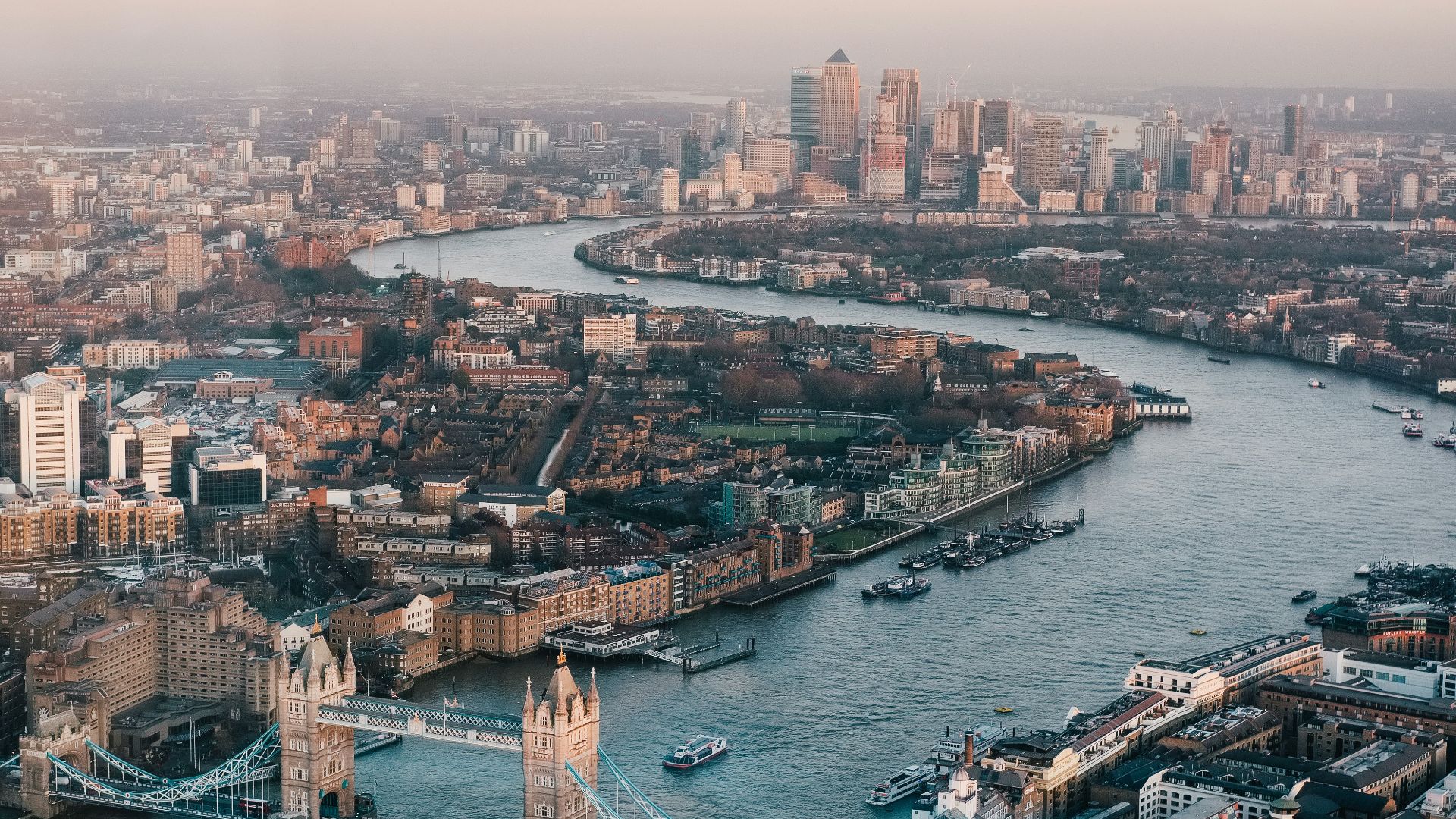 aerial photography of London skyline during daytime