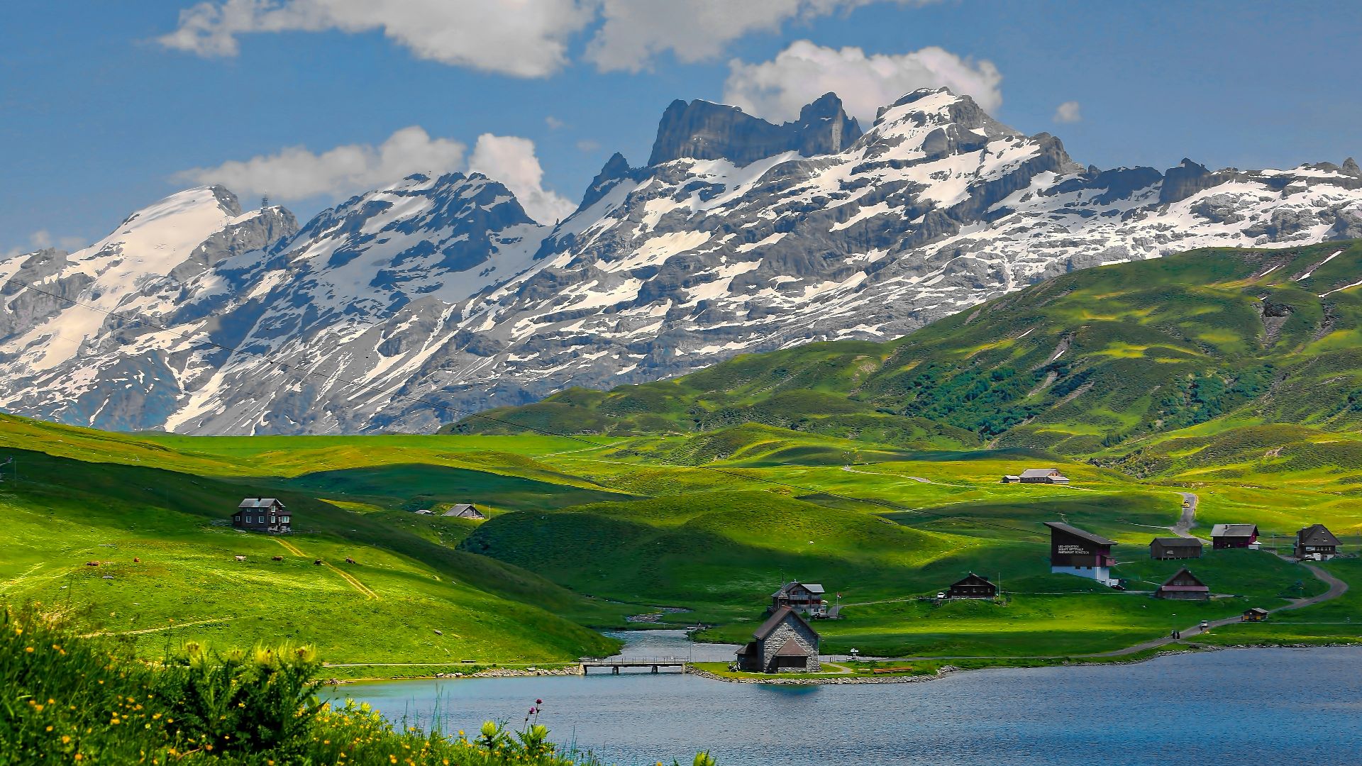 mountain and houses