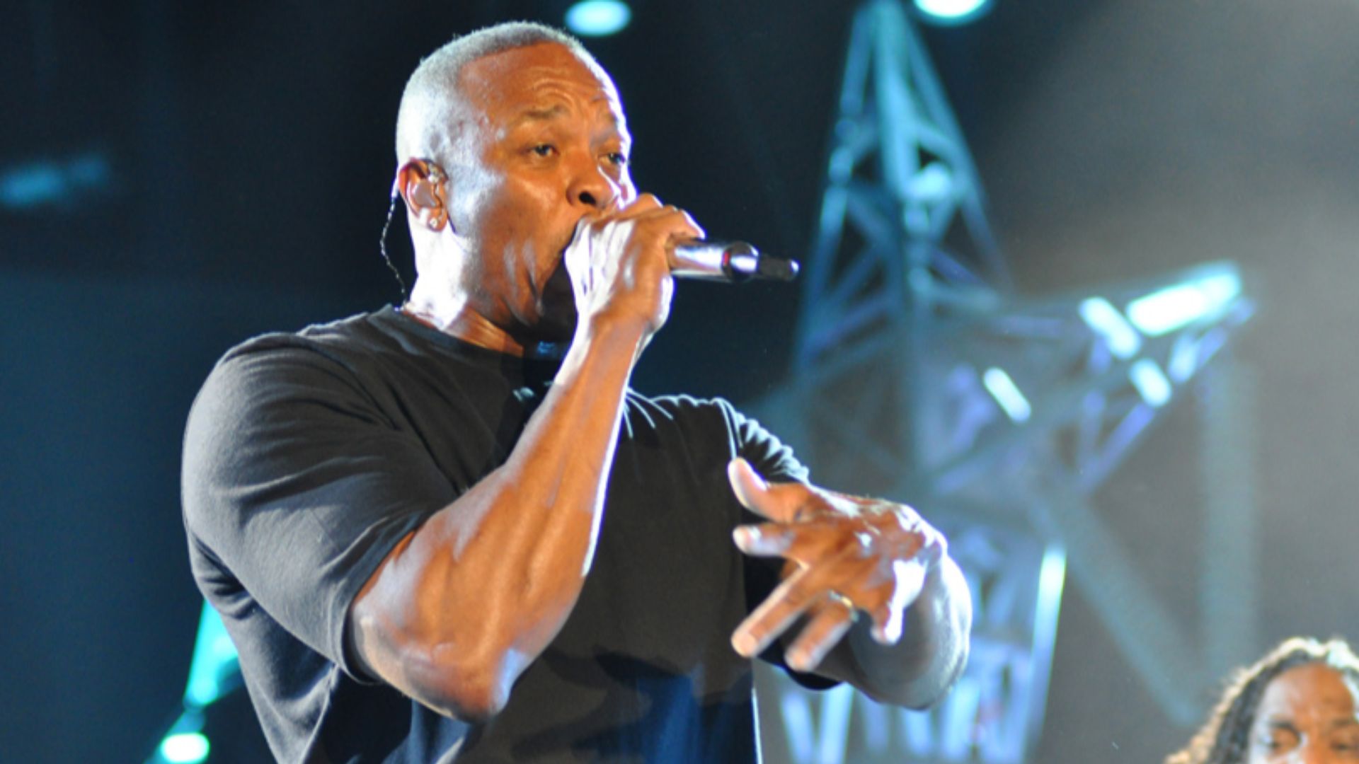 File:Snoop Dogg and Dr. Dre 3.jpg