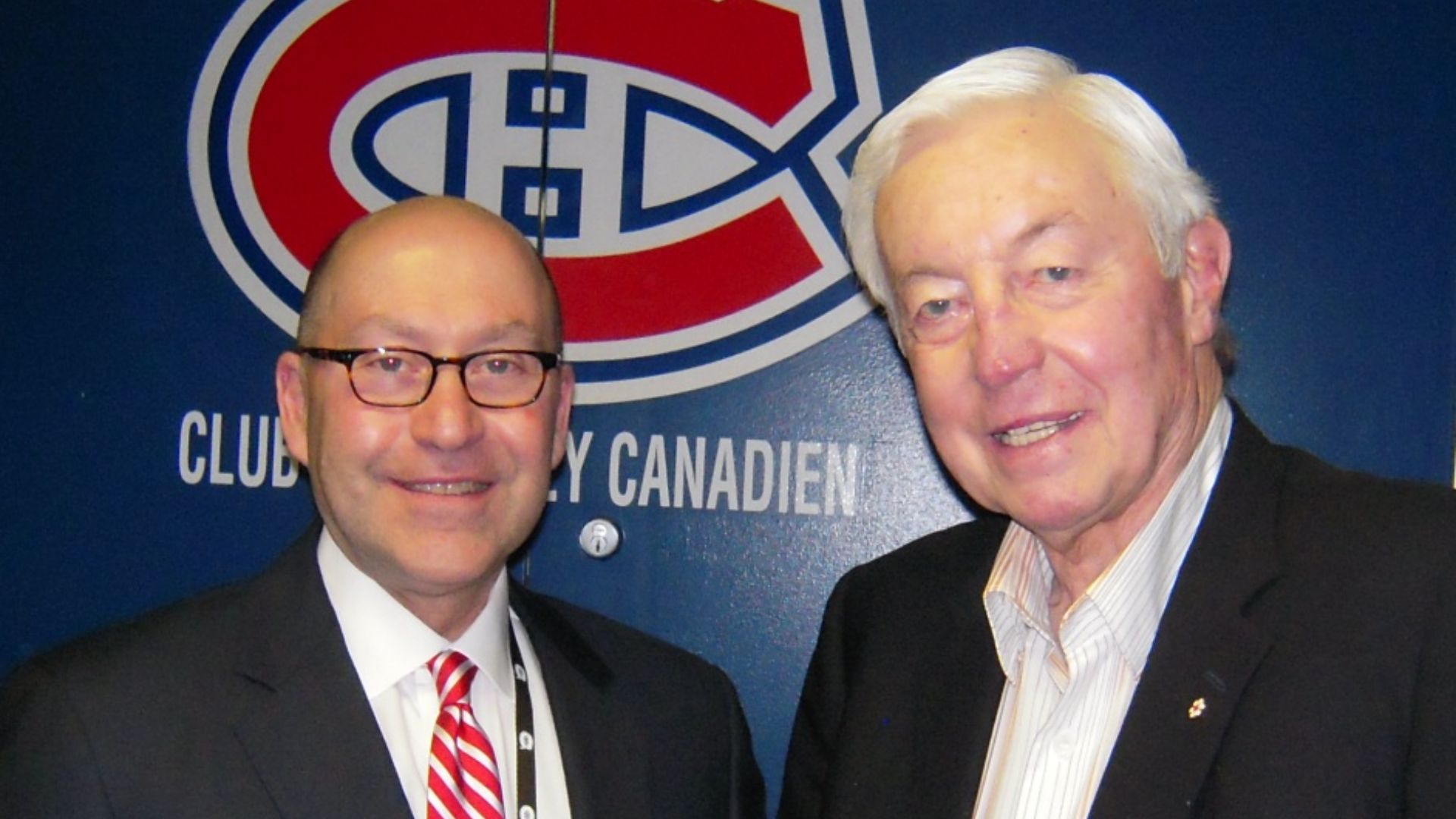 File:David Jacobson et Jean Béliveau.jpg