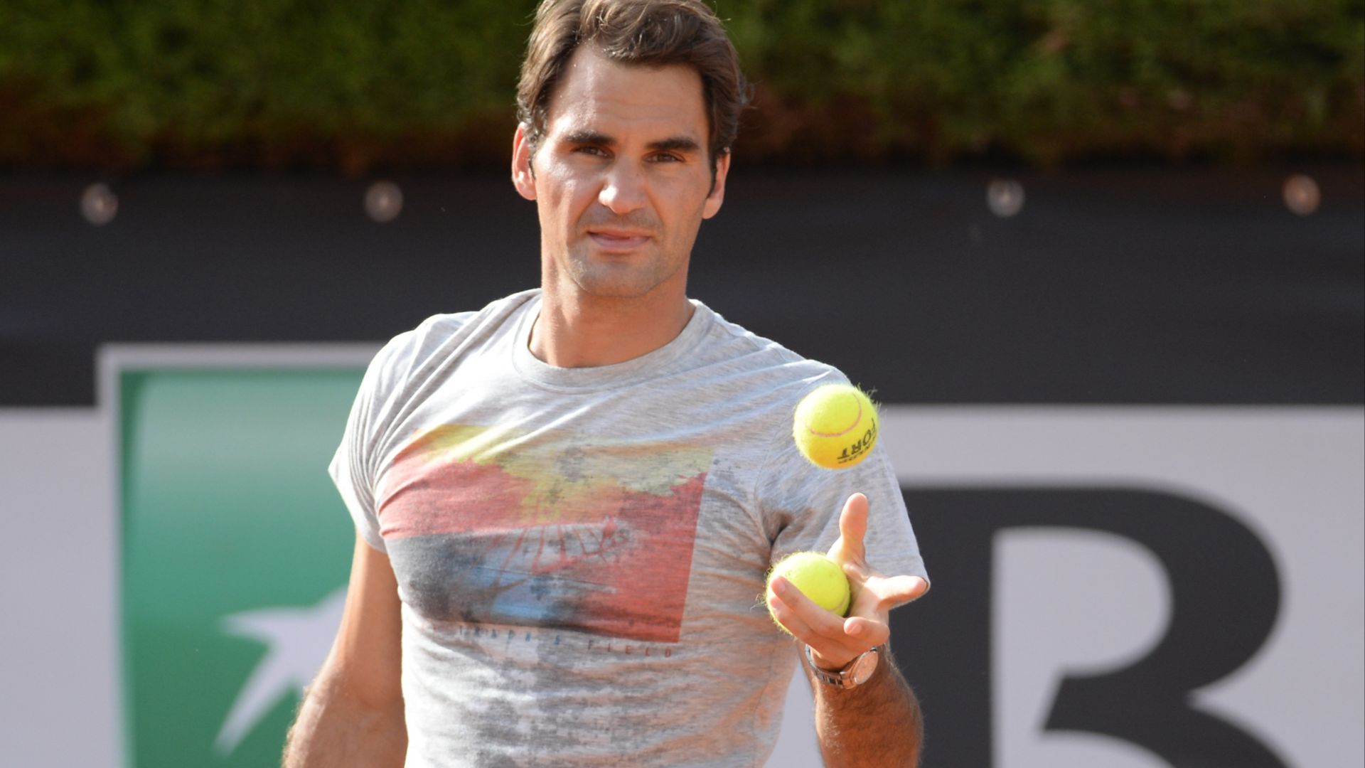 File:Roger Federer (19113580056).jpg