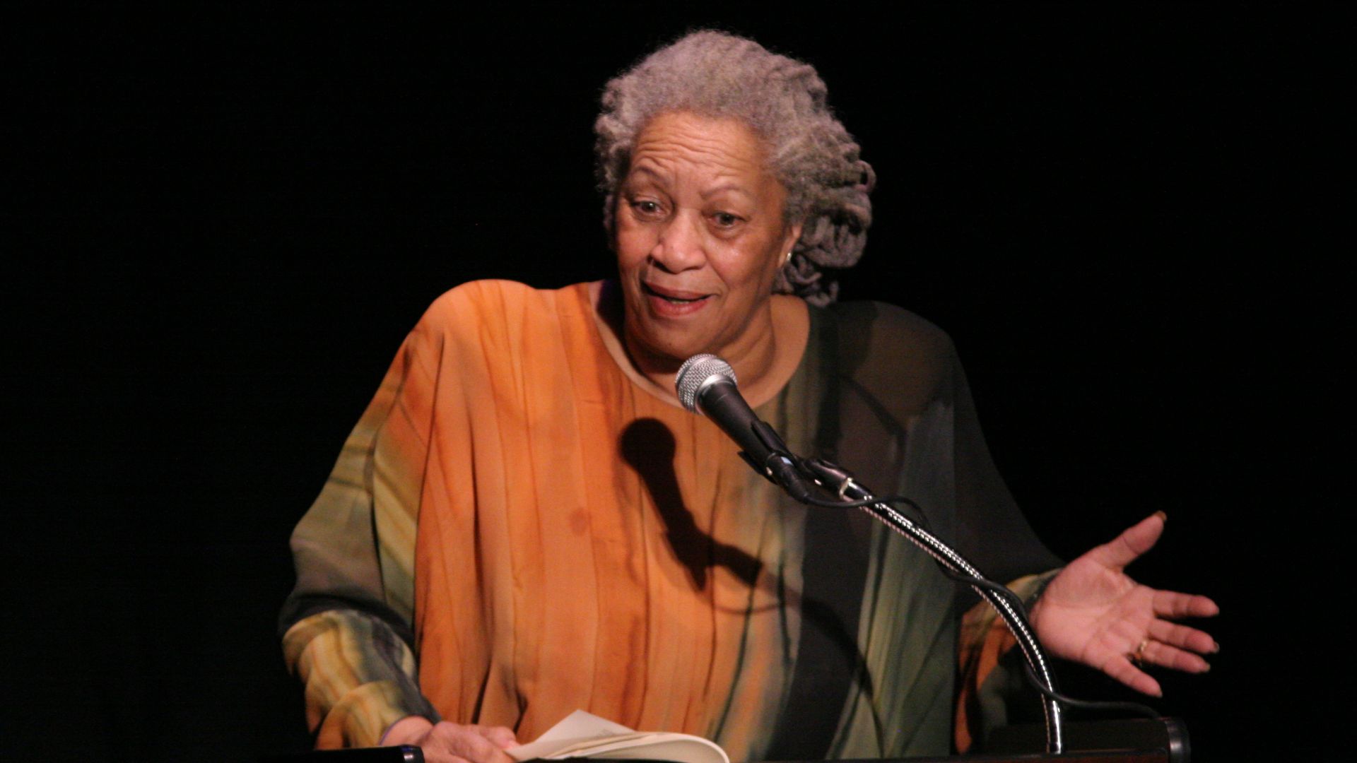 File:Toni Morrison 2008.jpg