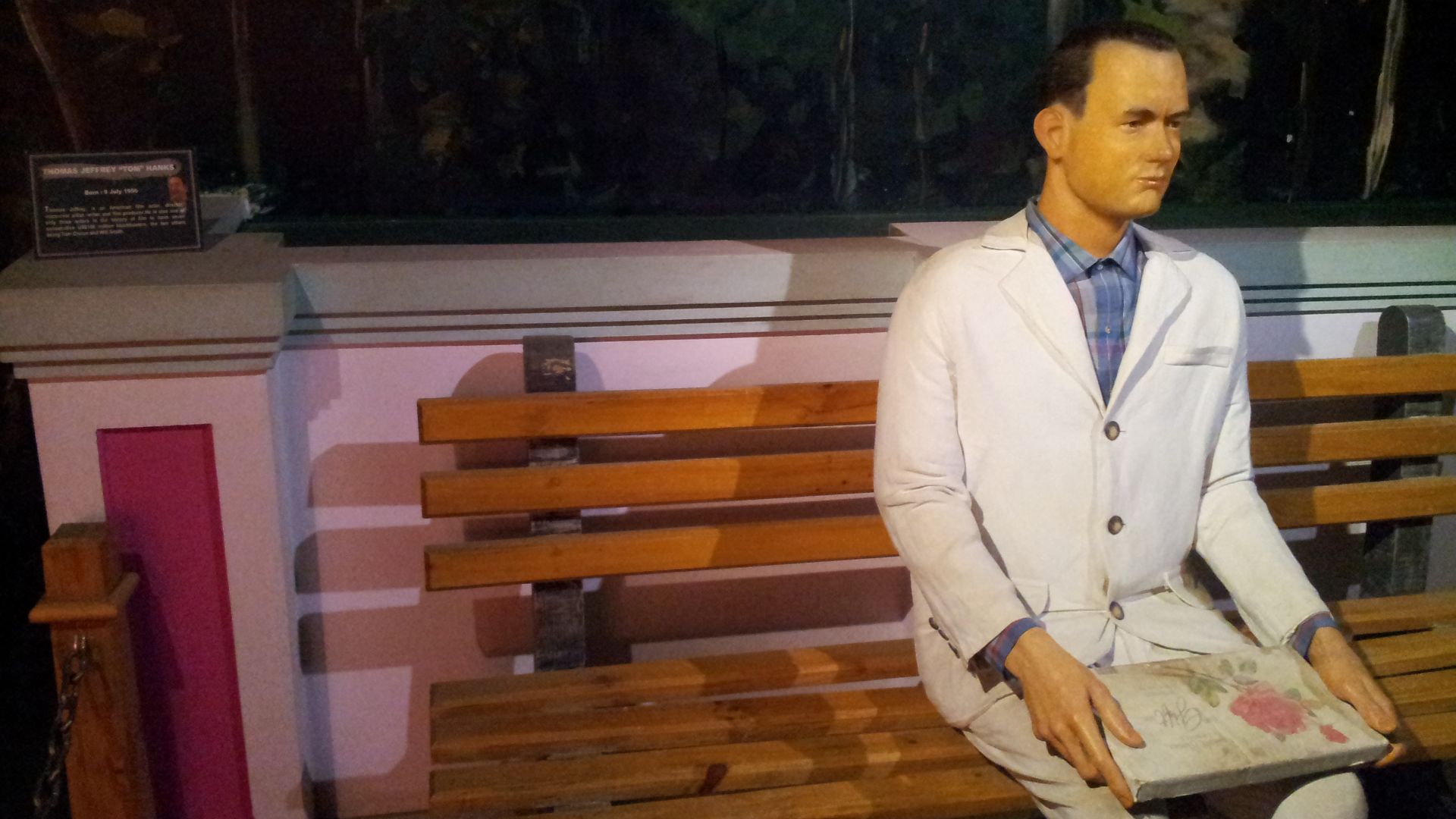 File:Snap from Wax Museum at Innovative Film city Bangalore 144344.jpg