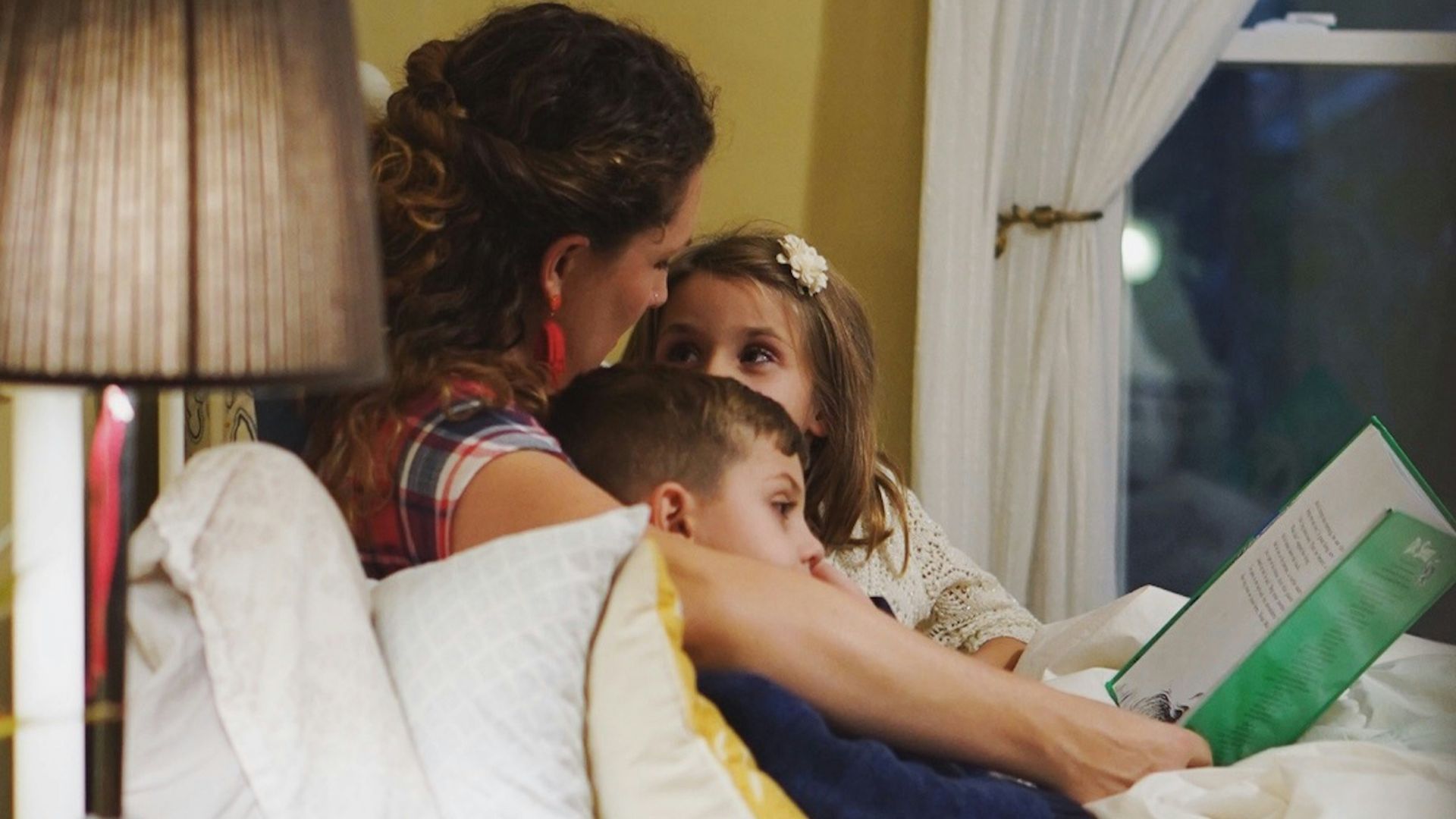 women's white long sleeve dress