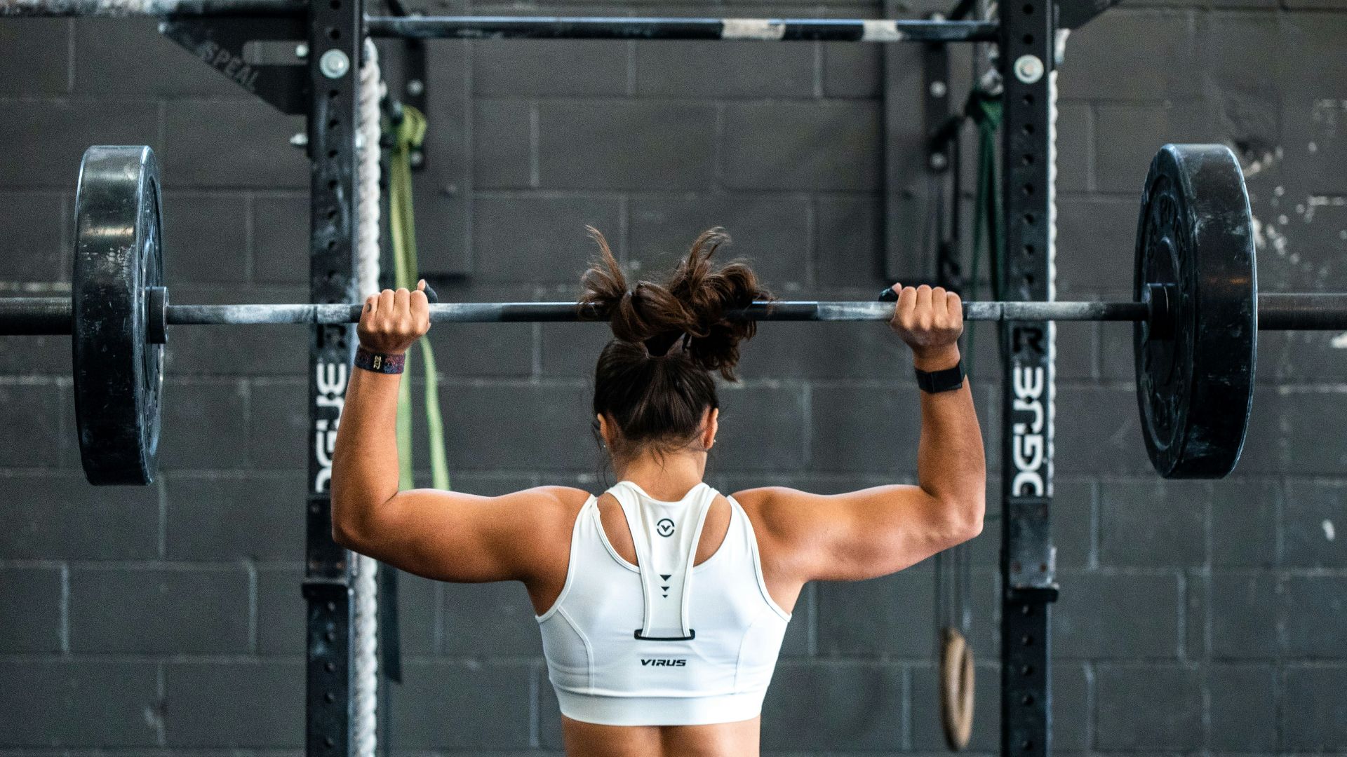 woman doing weight lifting