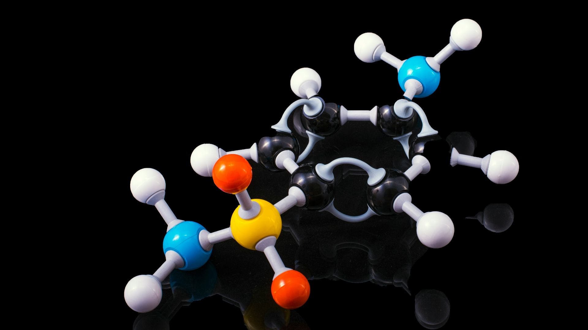 blue white and yellow balloons