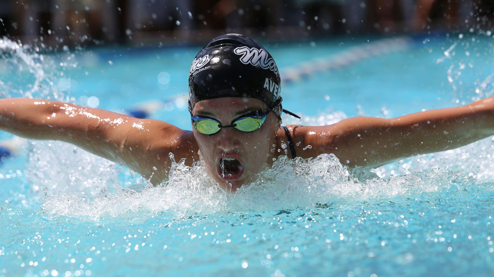 person in swimming goggles in swimming pool