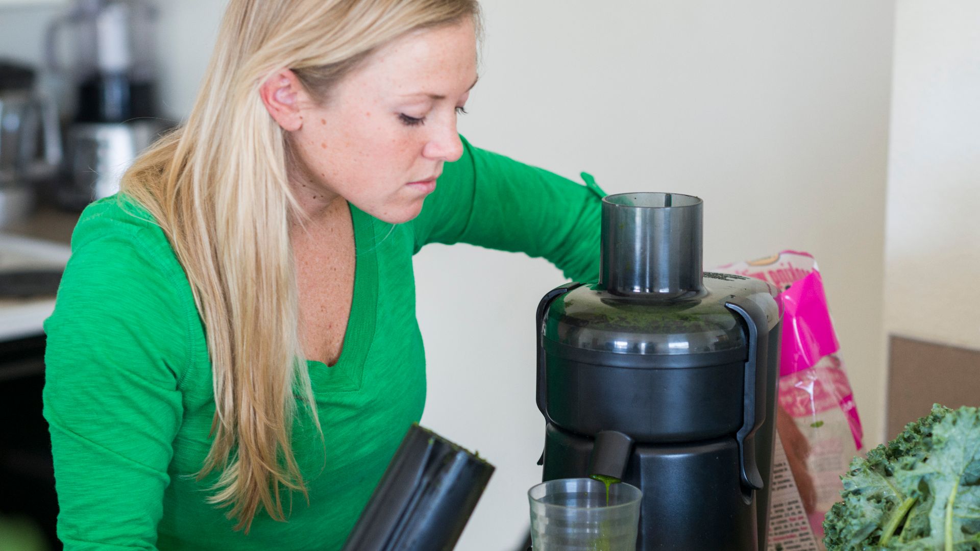 File:U.S. Air Force Senior Airman Megan Stanton, a medic with the 366th Medical Operations Squadron, juices fruits and vegetables at her home in Mountain Home, Idaho, July 17, 2013 130717-F-NW635-288.jpg