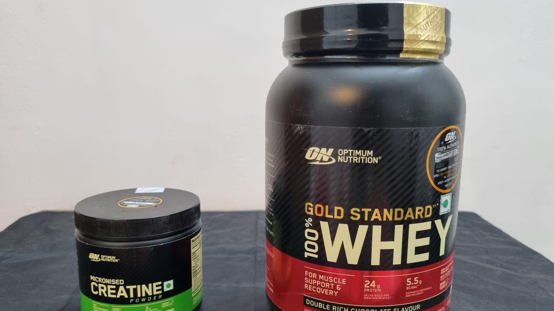 File:Optimus nutrition gold standard whey protein with creatine monohydrate.jpg