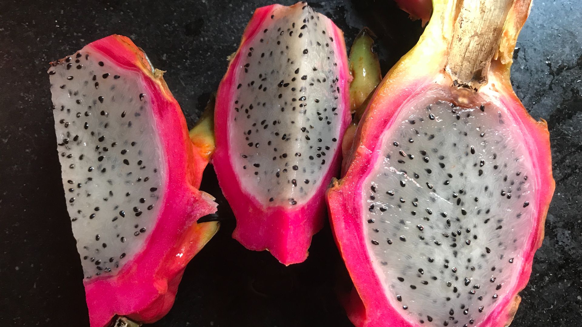 File:Dragon Fruit 01.jpg