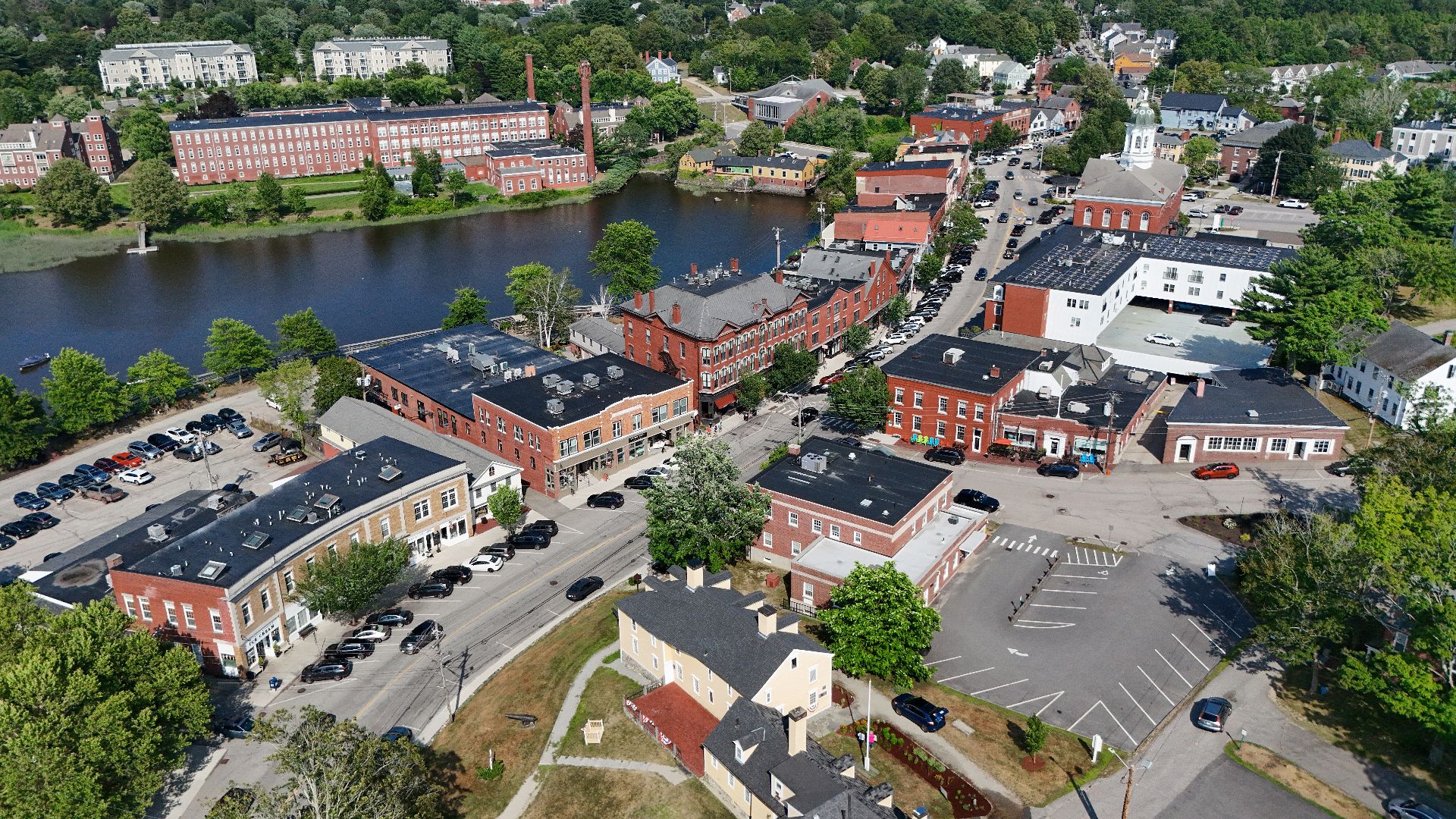 File:Exeter, New Hampshire, USA.jpg