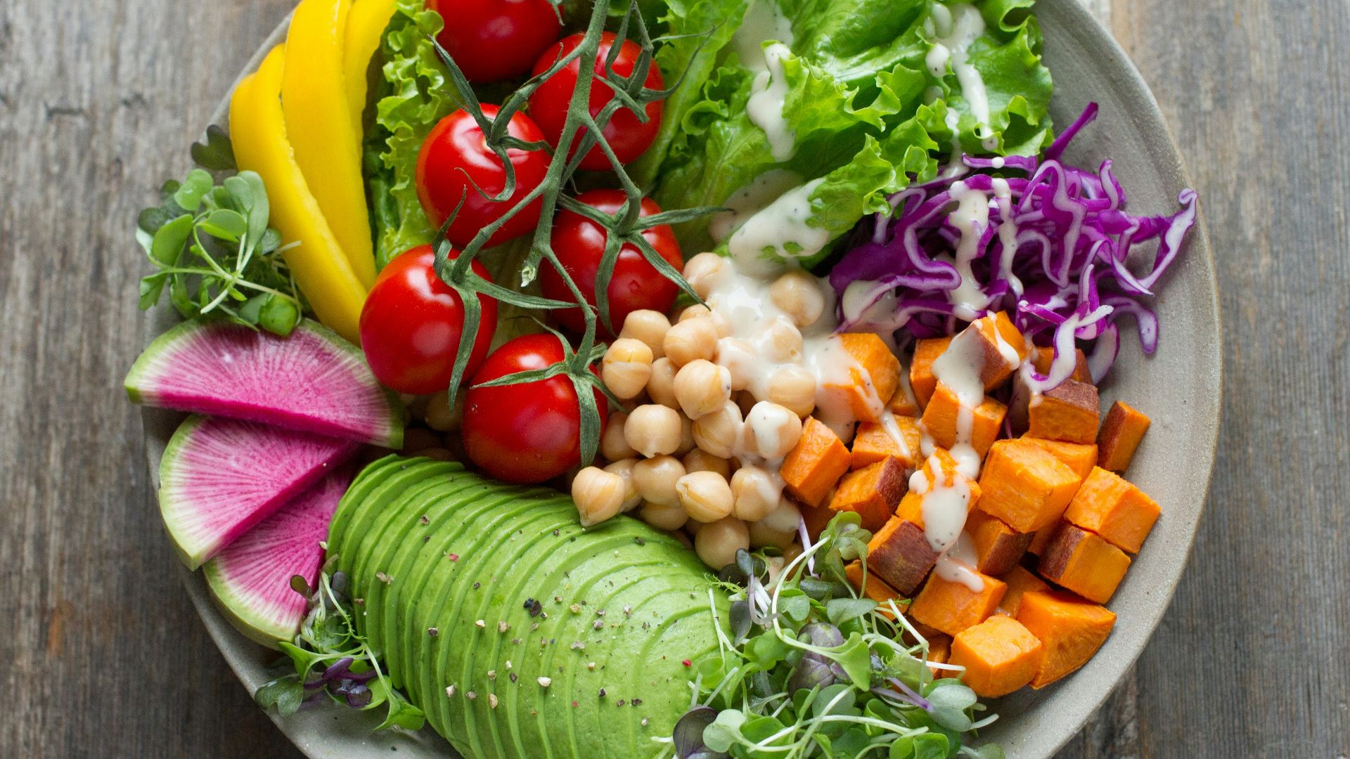 bowl of vegetable salads