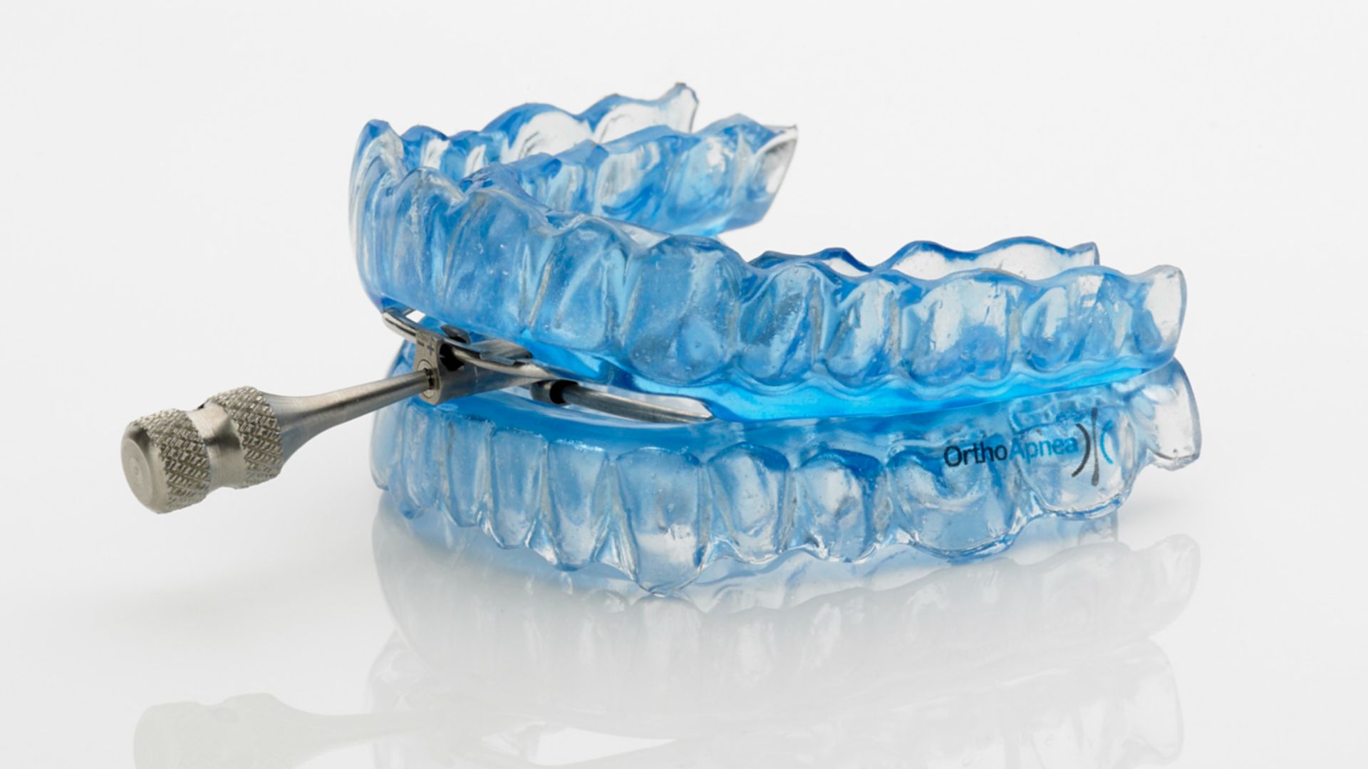 File:Orthoapnea , oral appliance.jpg