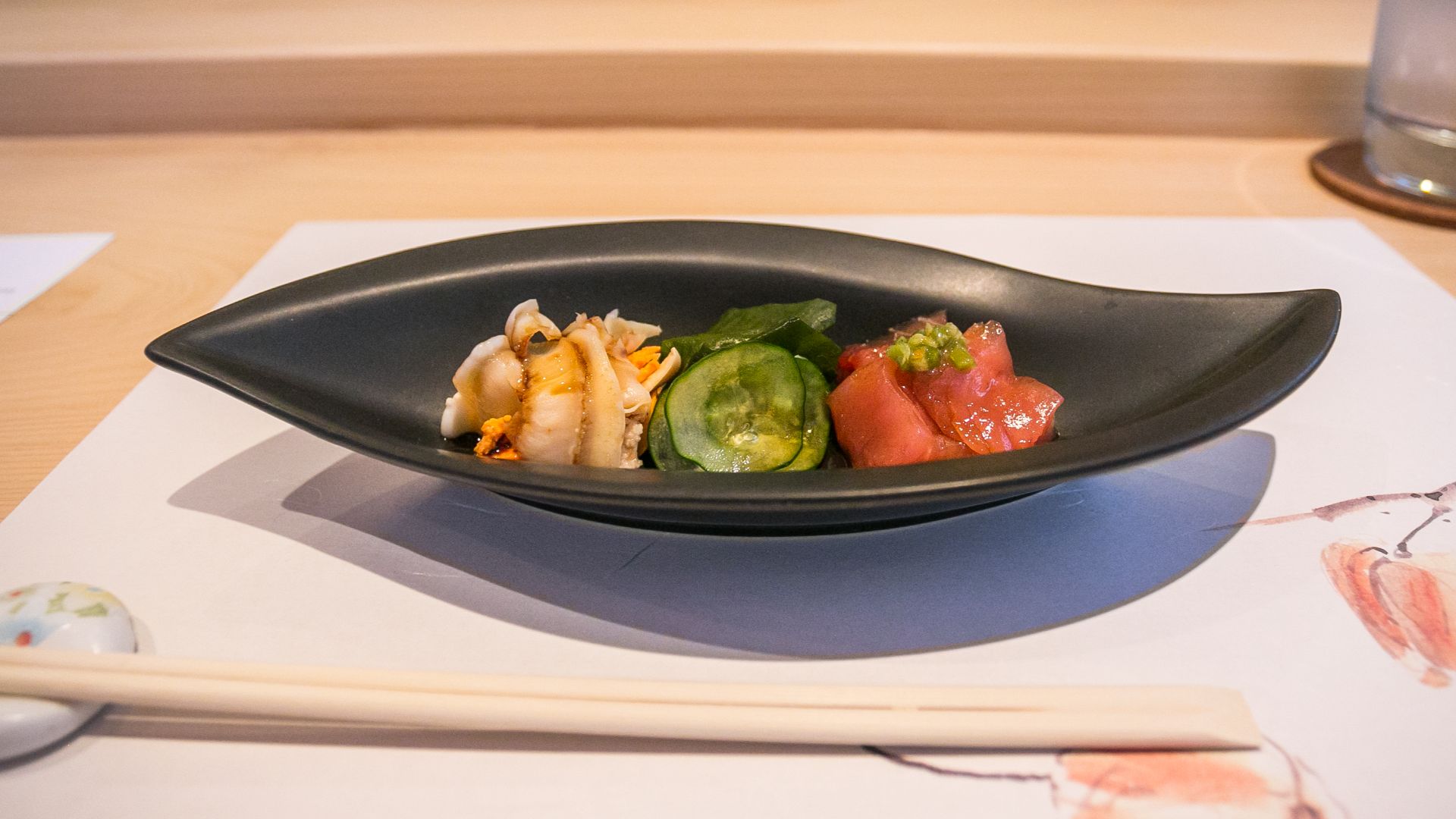 File:Bluefin Tuna, Japanese Cucumber and Wakame Seaweed, Scallop with Liver.jpg