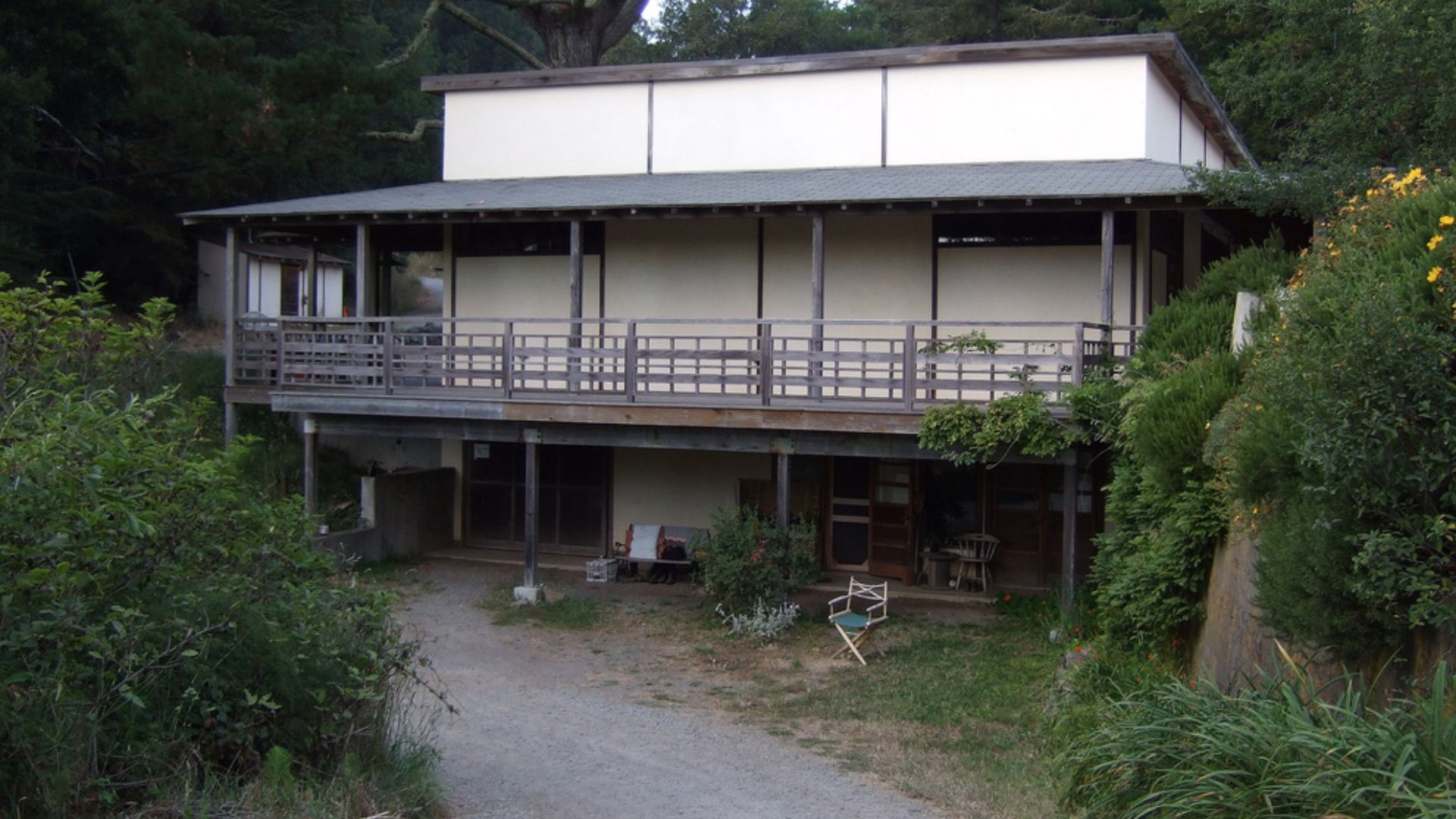 File:Green Gulch Farm zendo (or, Green Dragon Temple).jpg