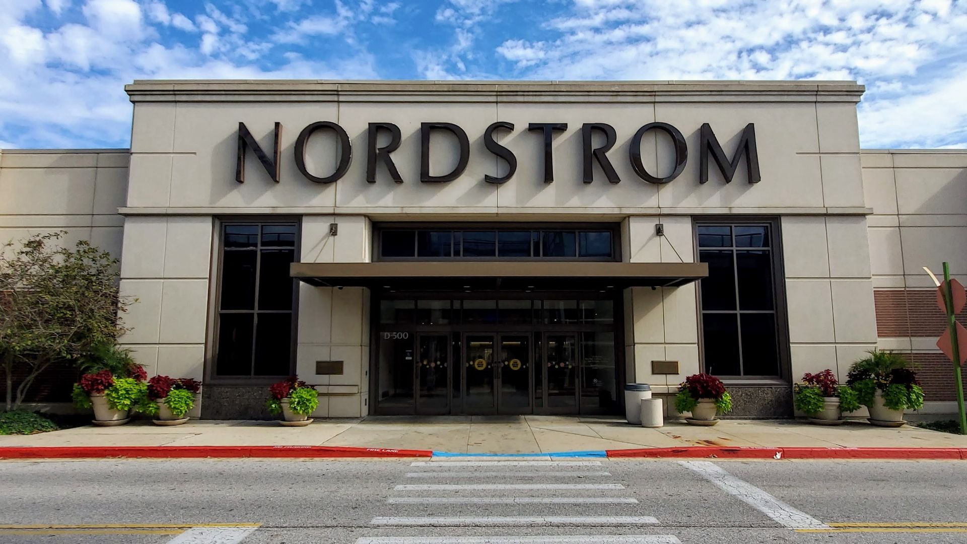 File:Nordstrom at The Mall In Columbia.jpg
