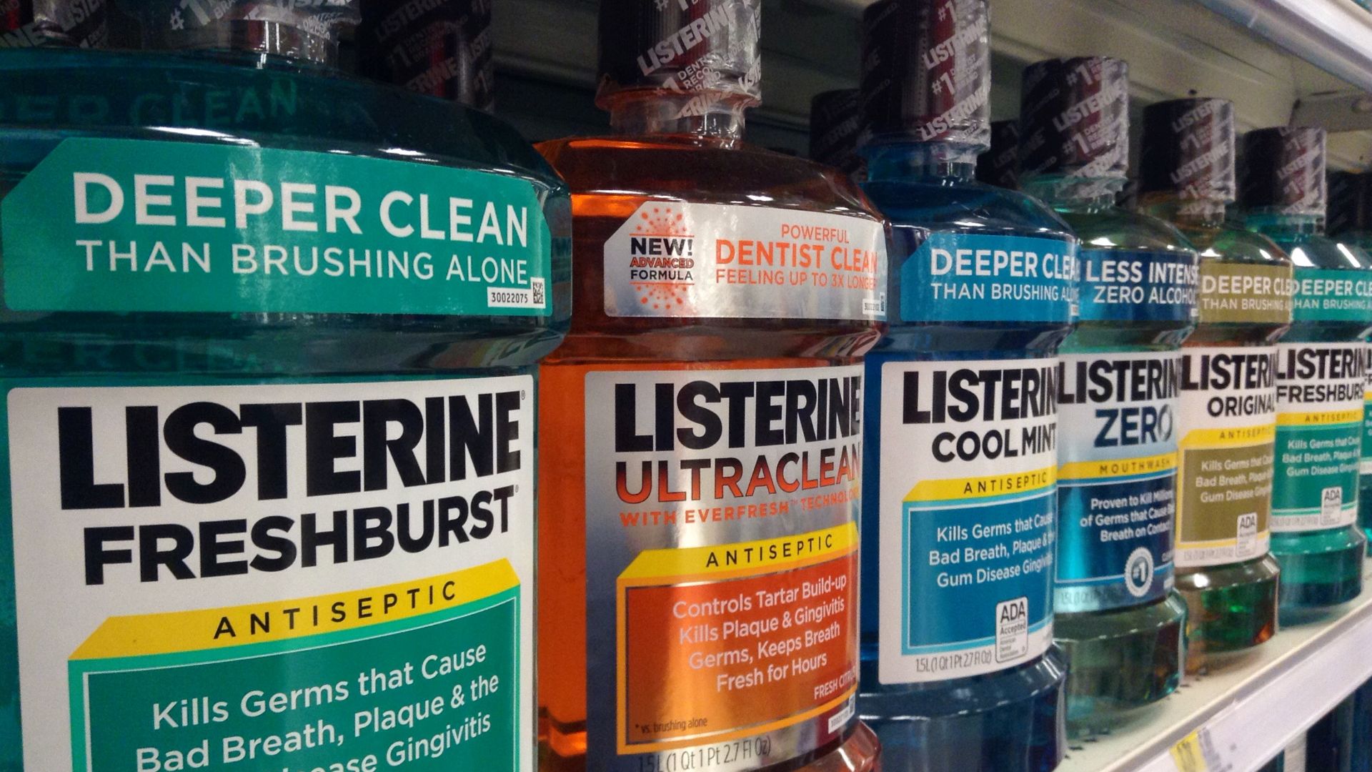 File:Various Listerine Products.jpg