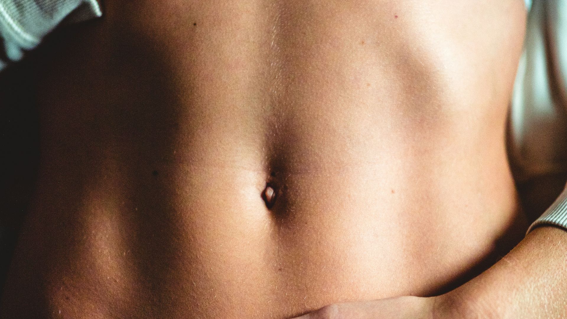 woman wearing black panty