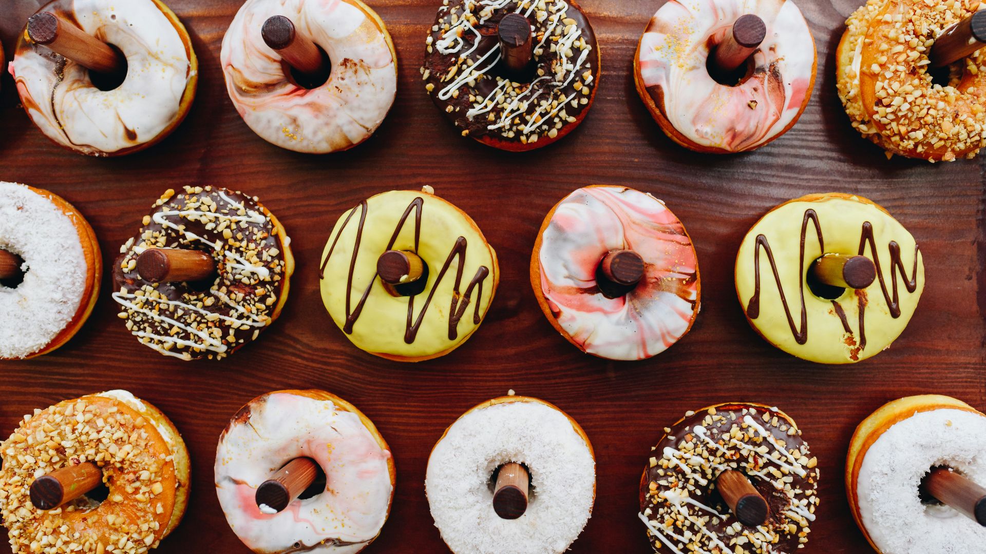 white and black floral round decor