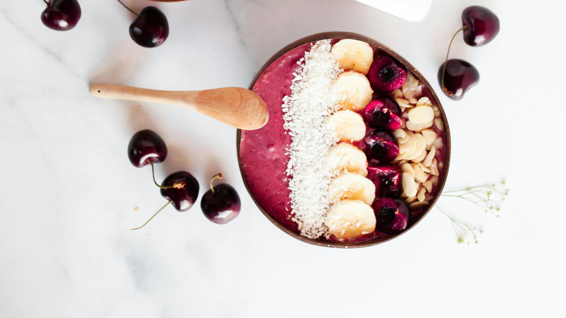 a couple of bowls of food on a table