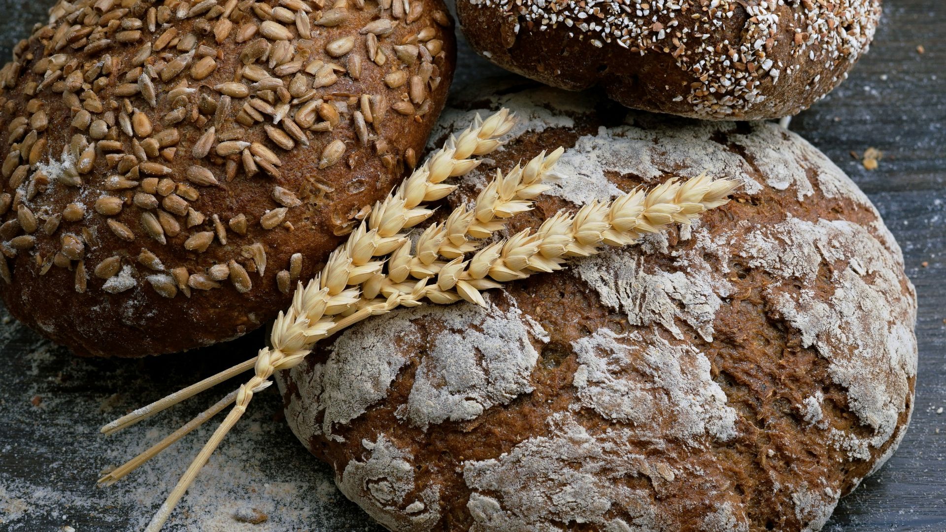 cereal and three buns