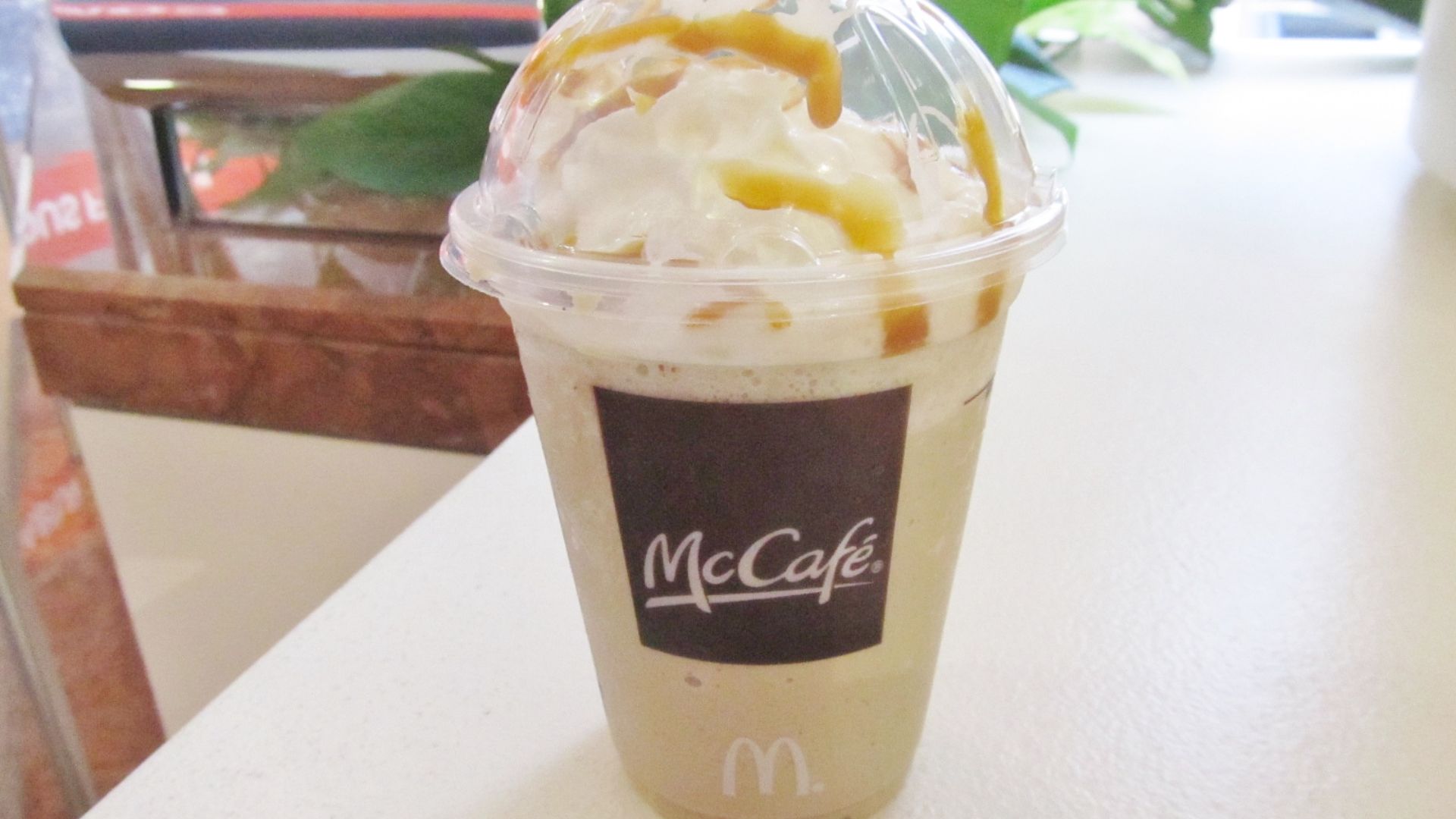 File:McDonald's McCafe Caramel Frappe (30064588082).jpg