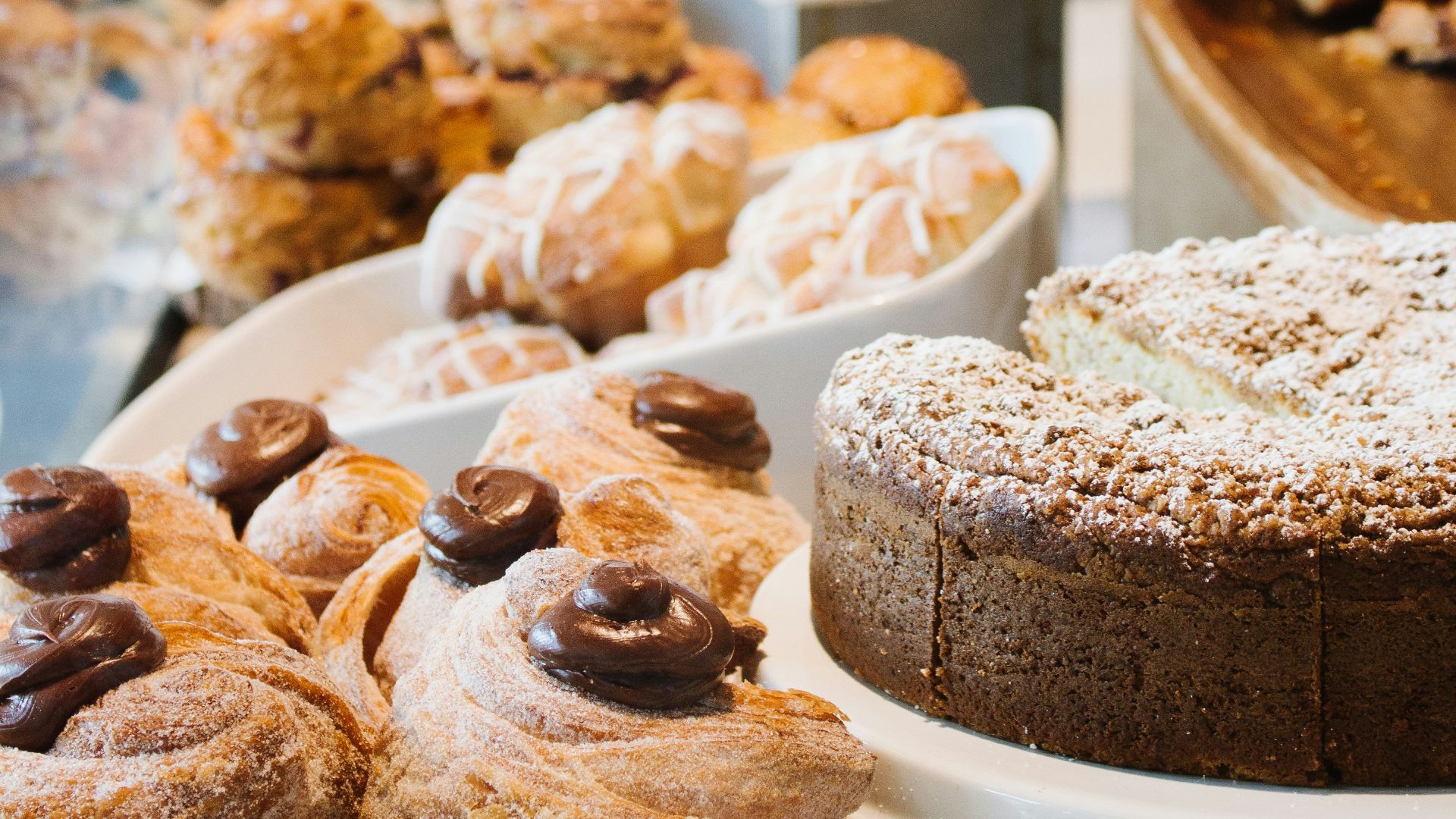 baked pastry on bowl