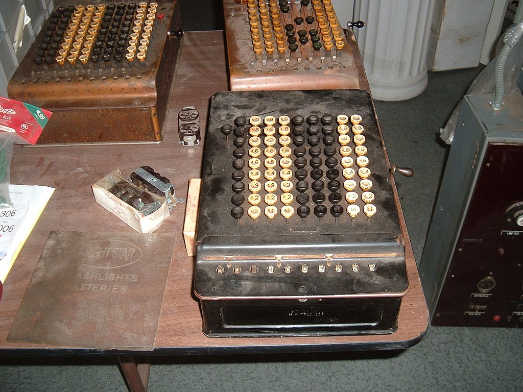 1024Px-Adding Machines At Mit Flea.agr