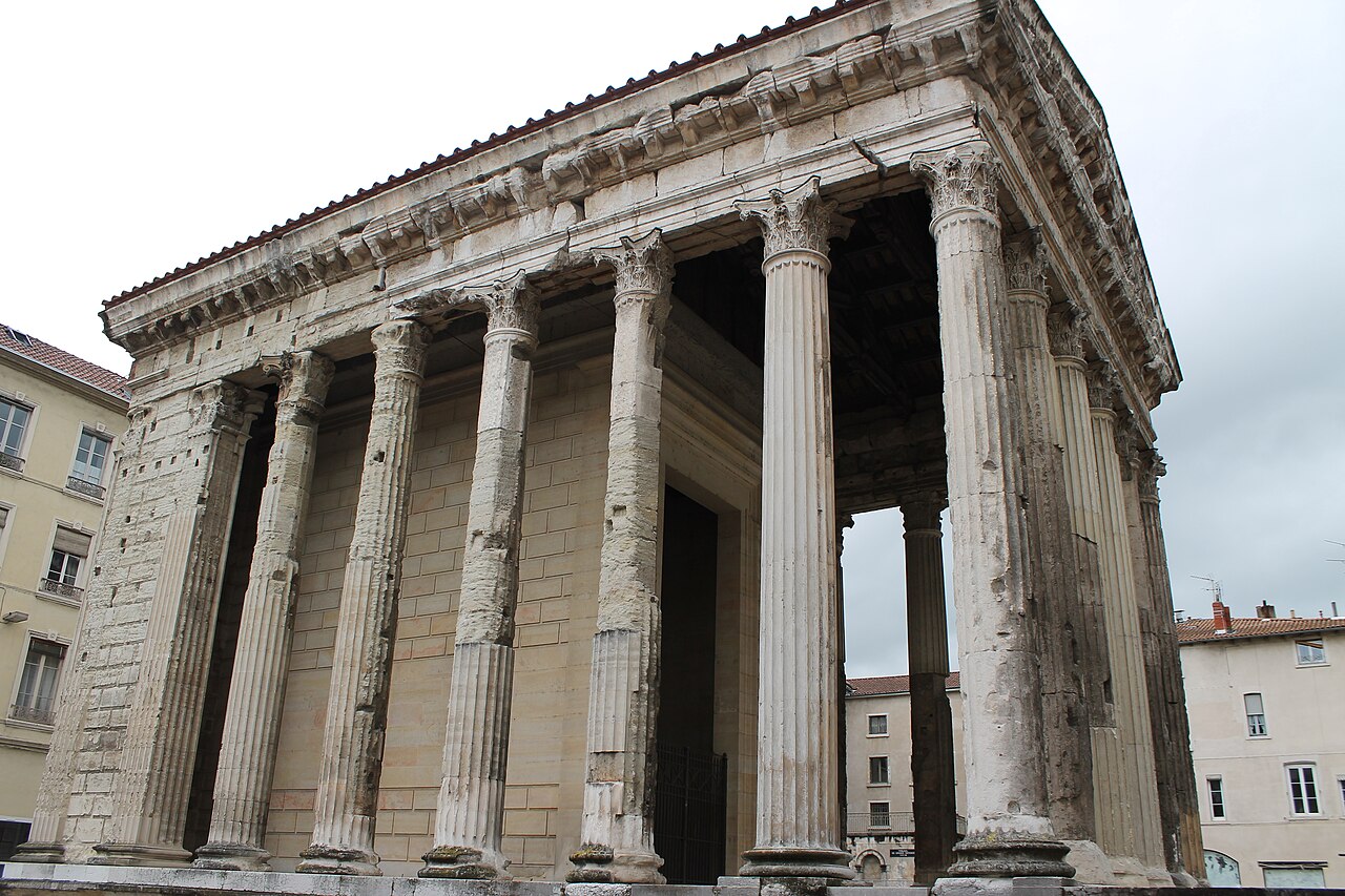 View Of Temple Of Augustus And Livia (Vienne) 10