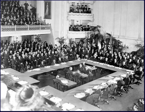 File:Treaty of Versailles oldphoto.jpg