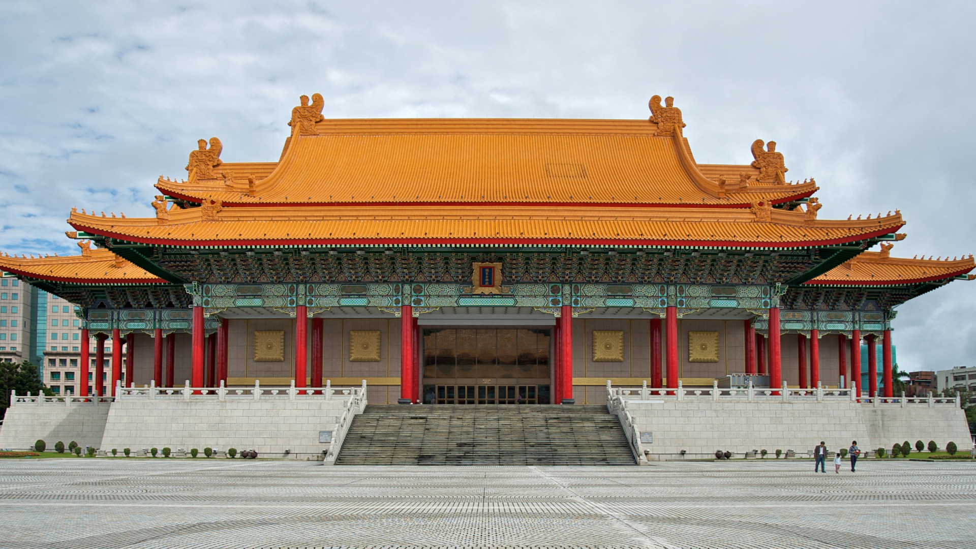File:Taiwan 2009 Taipei National Concert Hall at Chian Kai Shek Cultural Center FRD 7364 Pano Extracted.jpg
