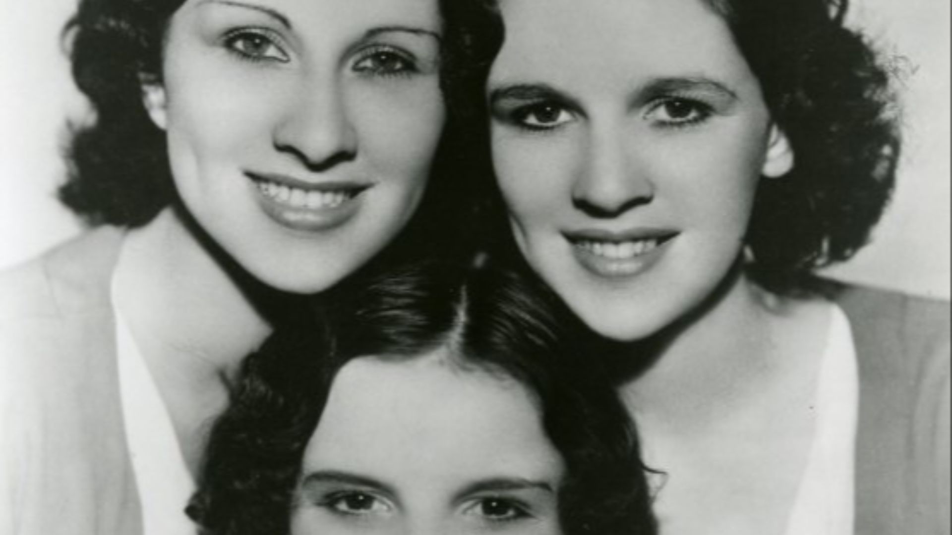 File:The Gumm Sisters.jpg