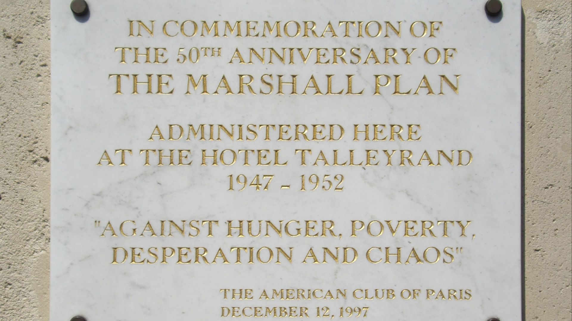 File:Plaque Plan Marshall (en anglais), Hôtel Talleyrand, Paris 1.jpg